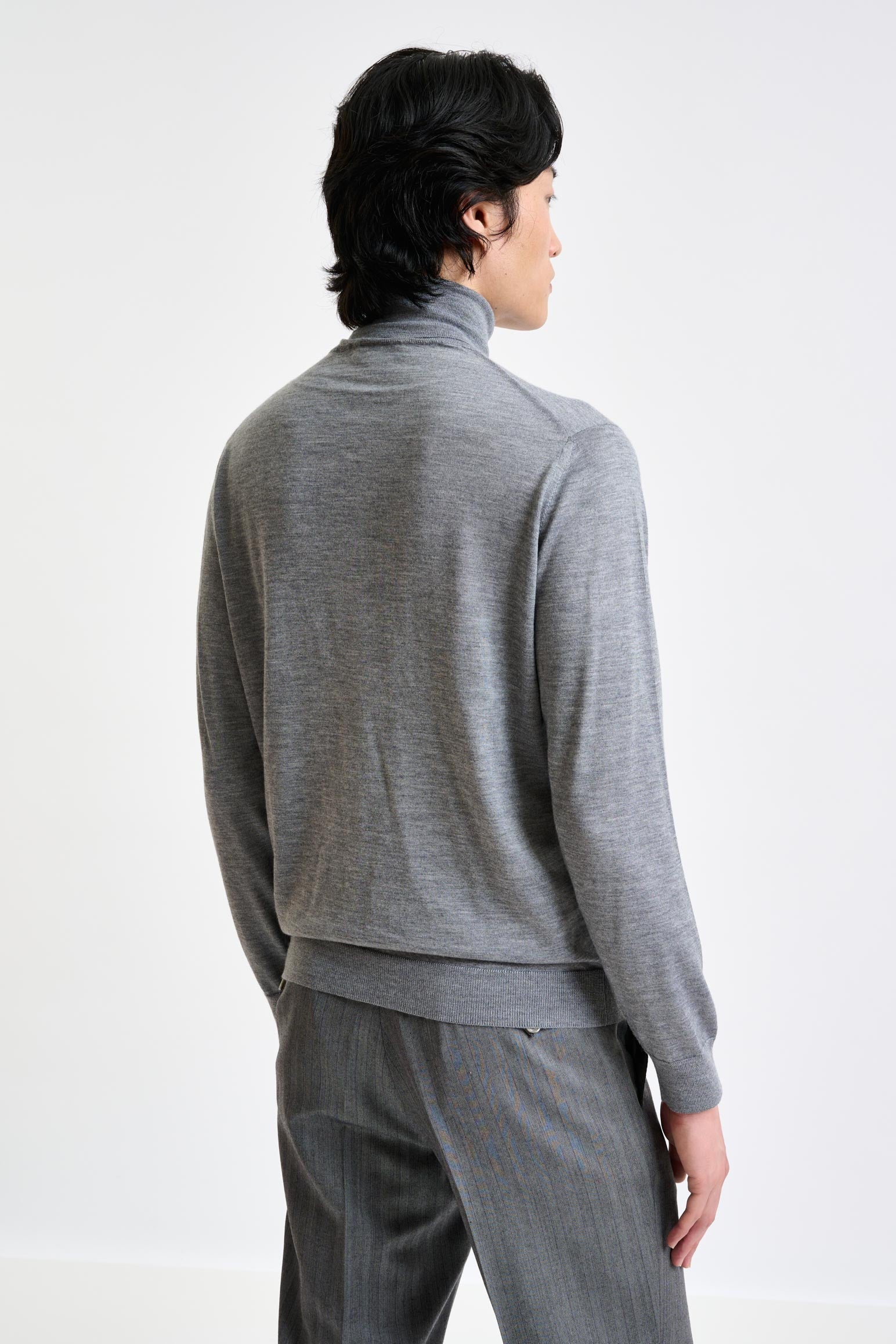 Mid-Grey Cashmere Merino Silk Blend Telford Turtleneck Sweater — detail 1