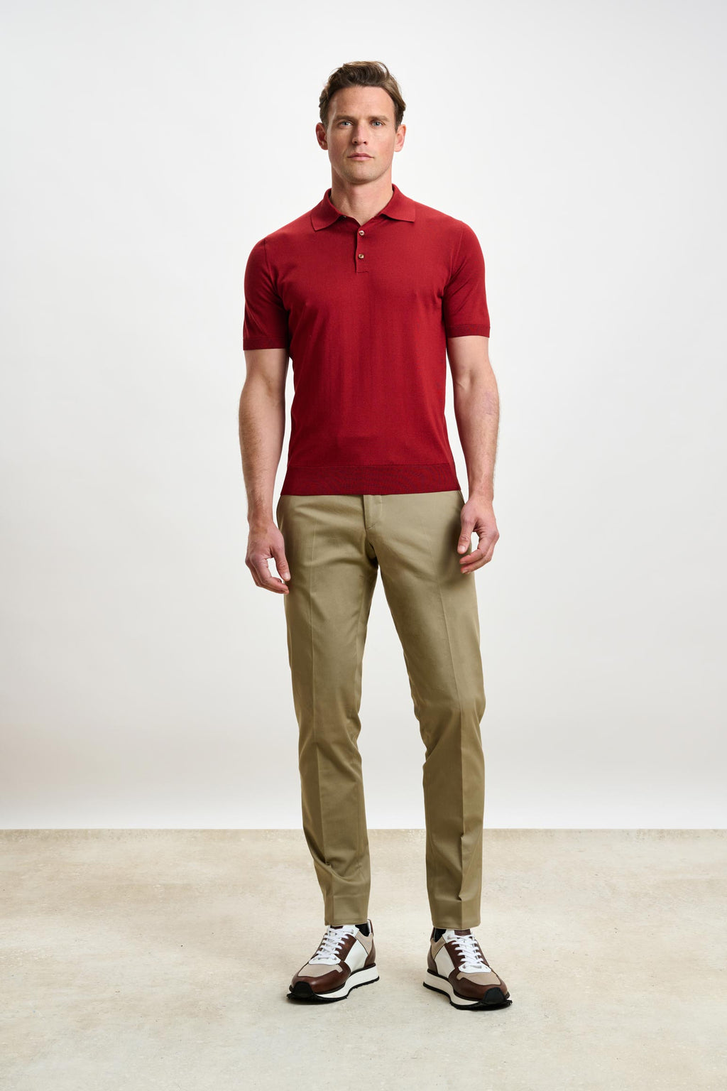 Red Silk Knitted Kendal Short Sleeve 3 Button Polo Shirt — detail 1