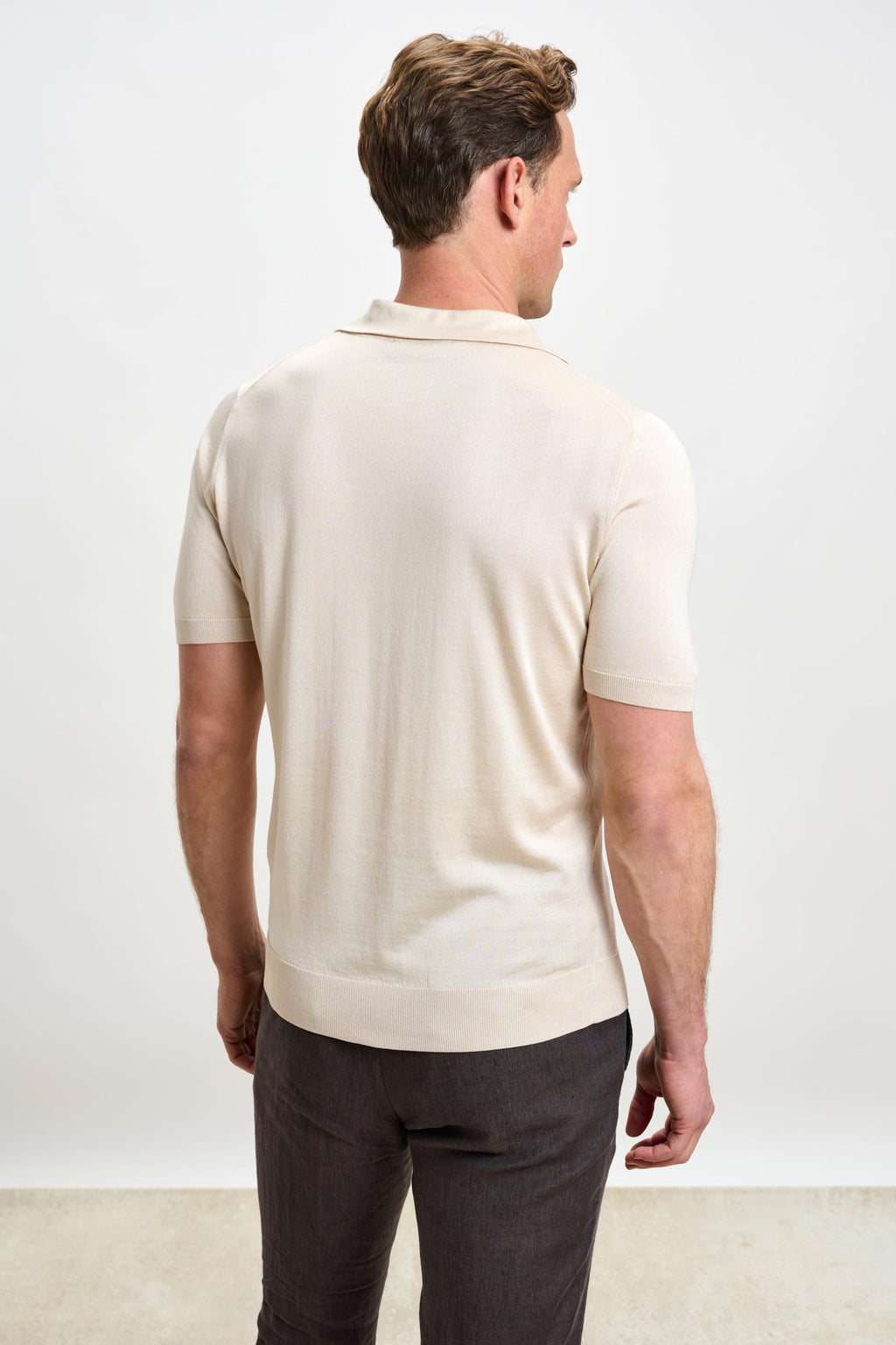 Beige Silk Knitted Short Sleeve Open Collar Cawdor Polo Shirt — detail 2