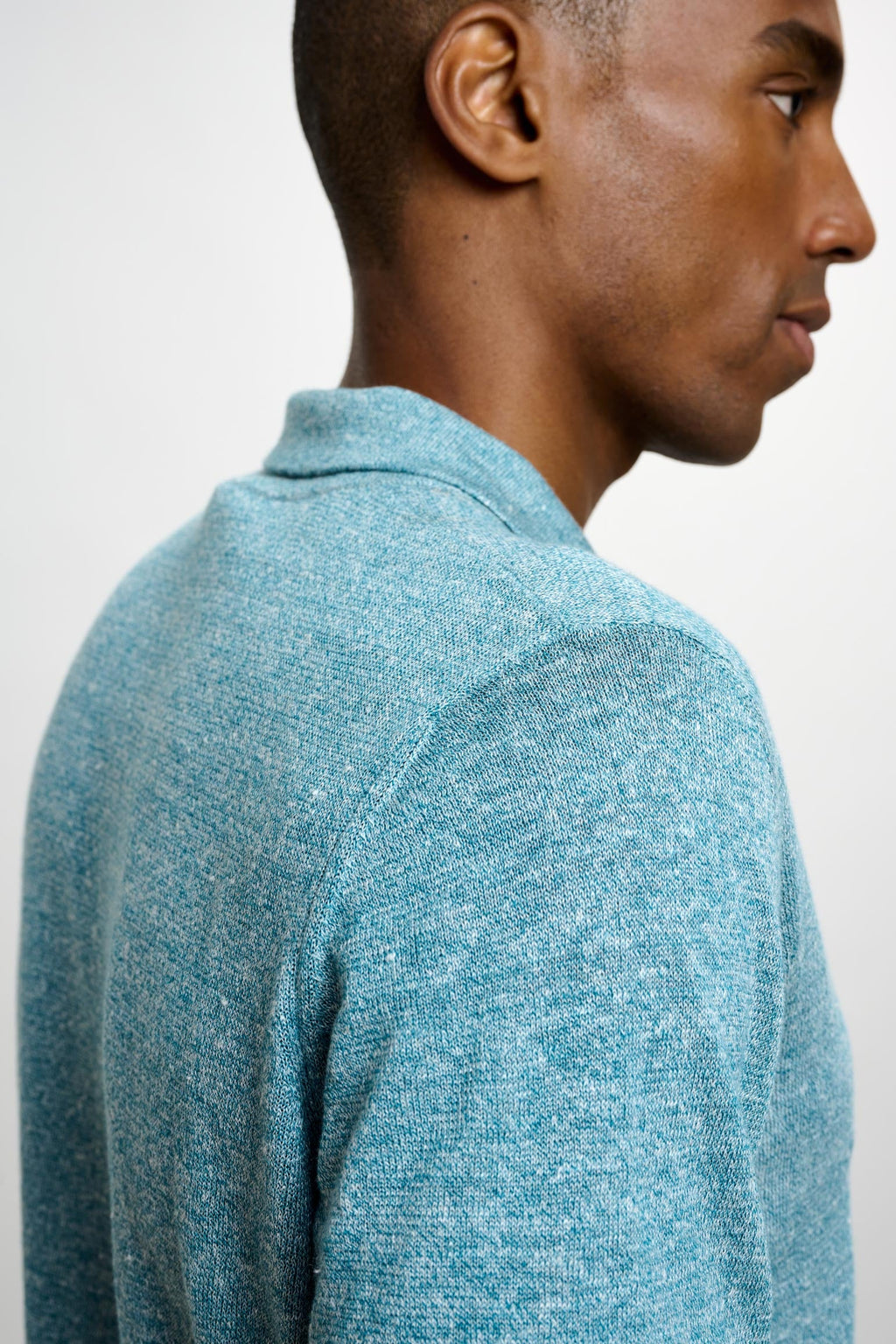 Turquoise Blue Silk Knitted Short Sleeve Open Collar Cawdor Polo Shirt — detail 4