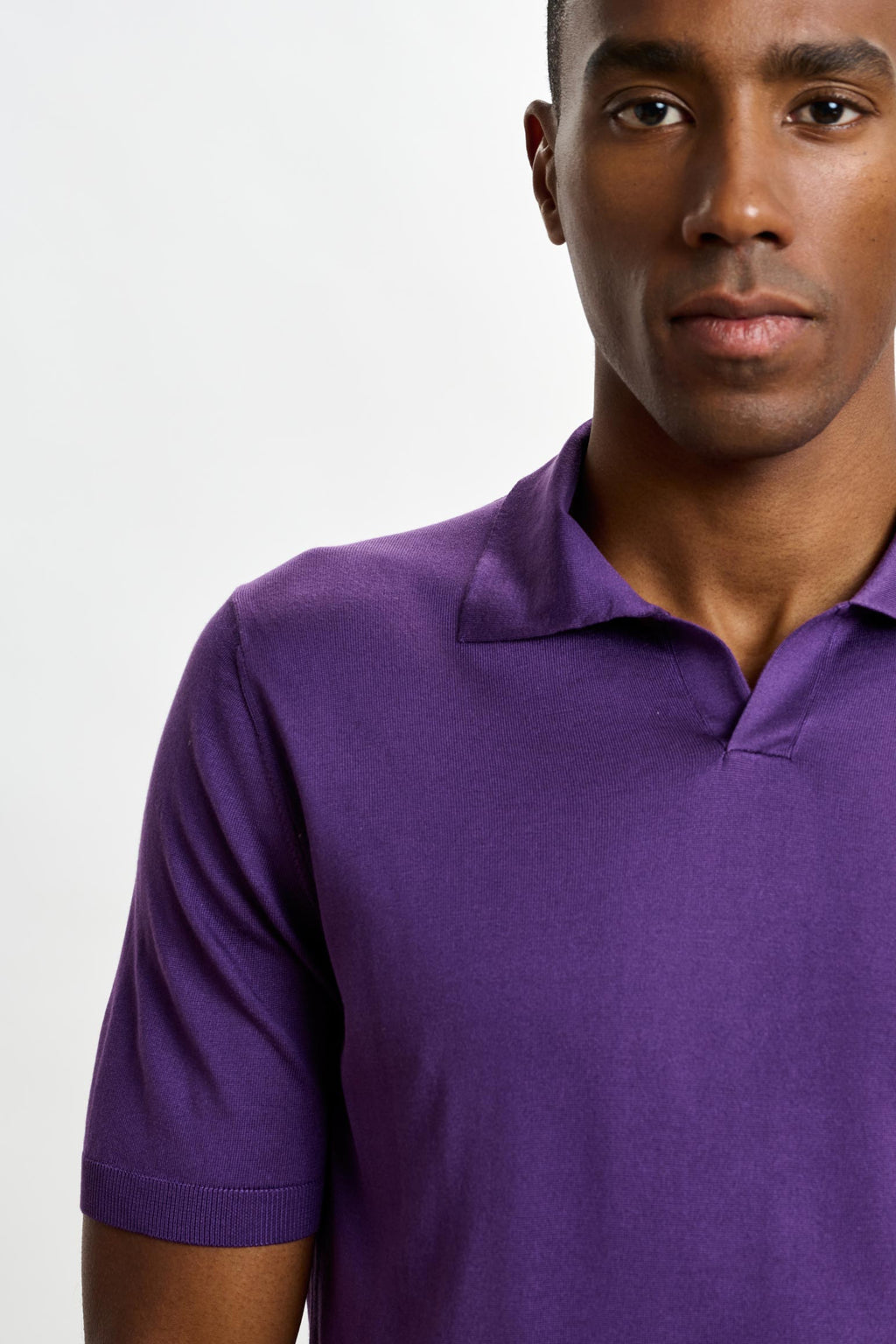 Violet Silk Knitted Short Sleeve Open Collar Cawdor Polo Shirt