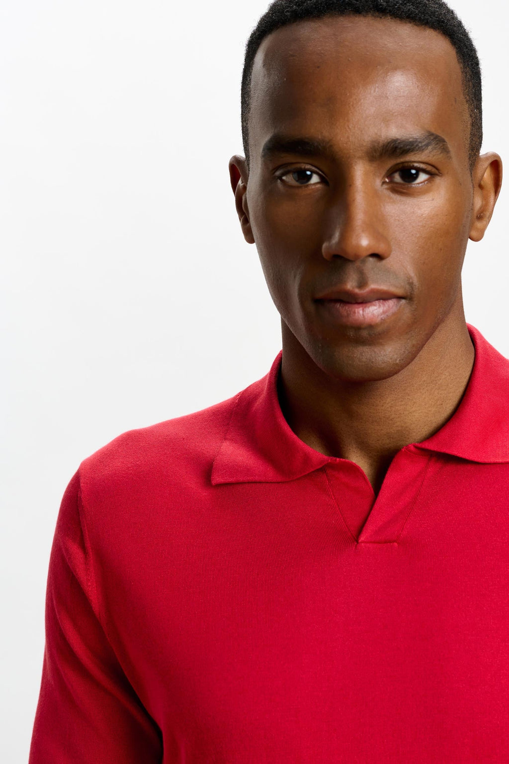 Carmine Silk Knitted Short Sleeve Open Collar Cawdor Polo Shirt — detail 2