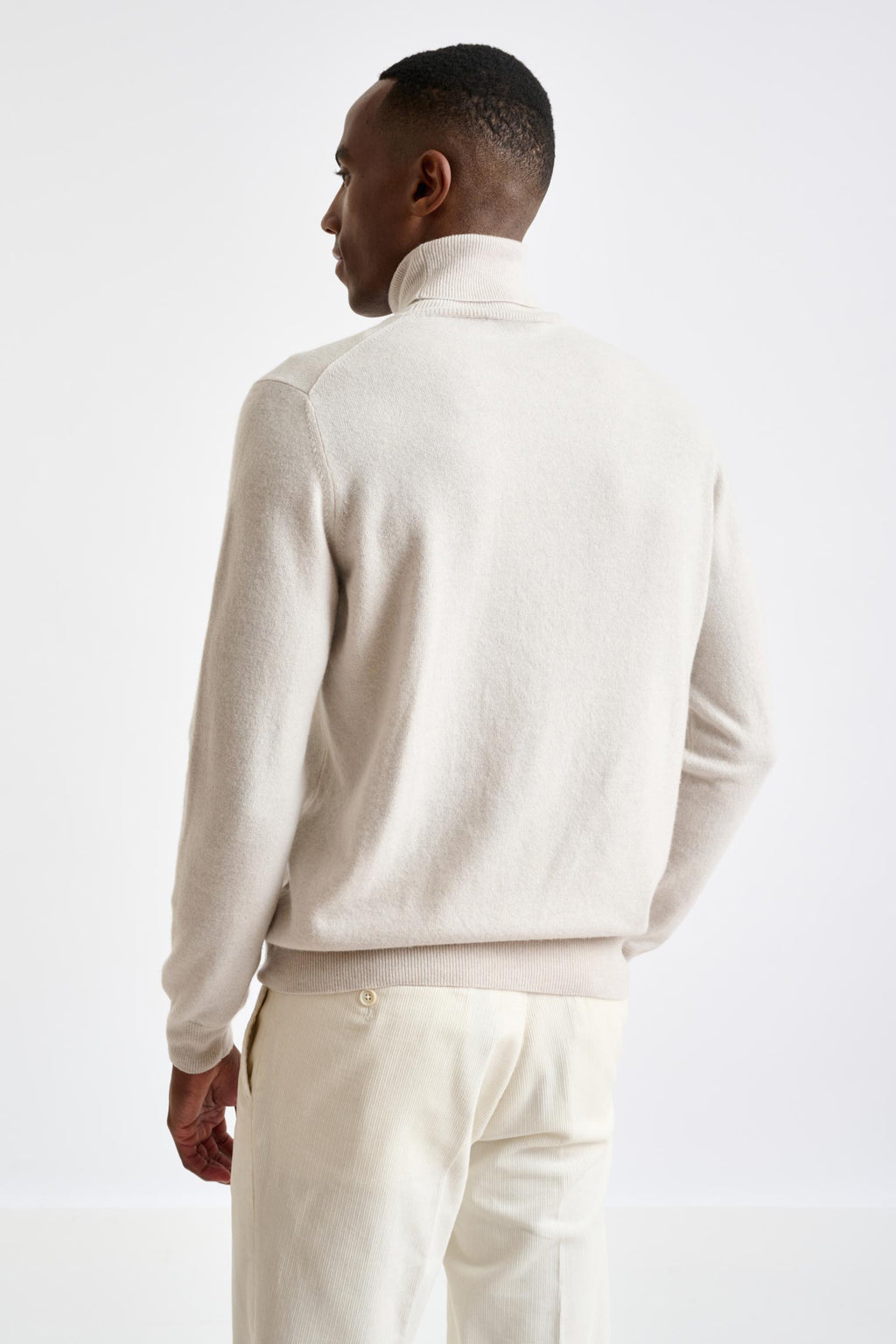 Off-White 100% Cashmere Drumberg Rollneck Knit — detail 3