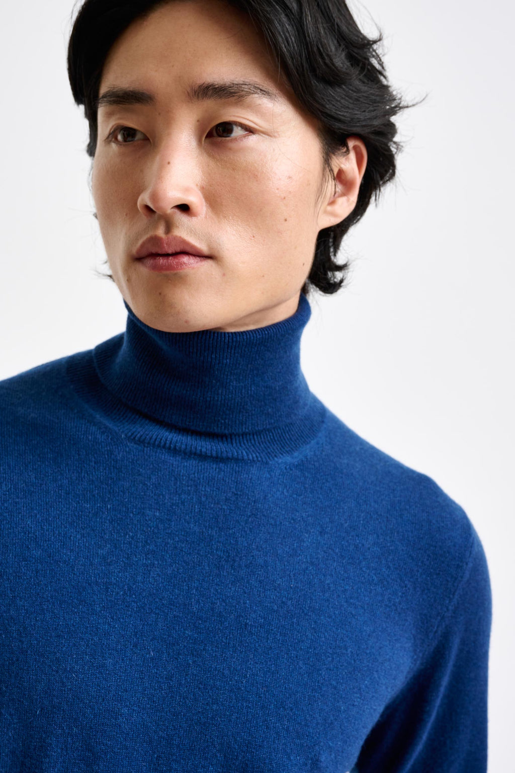 Petrol Blue 100% Cashmere Drumberg Rollneck Knit — detail 1