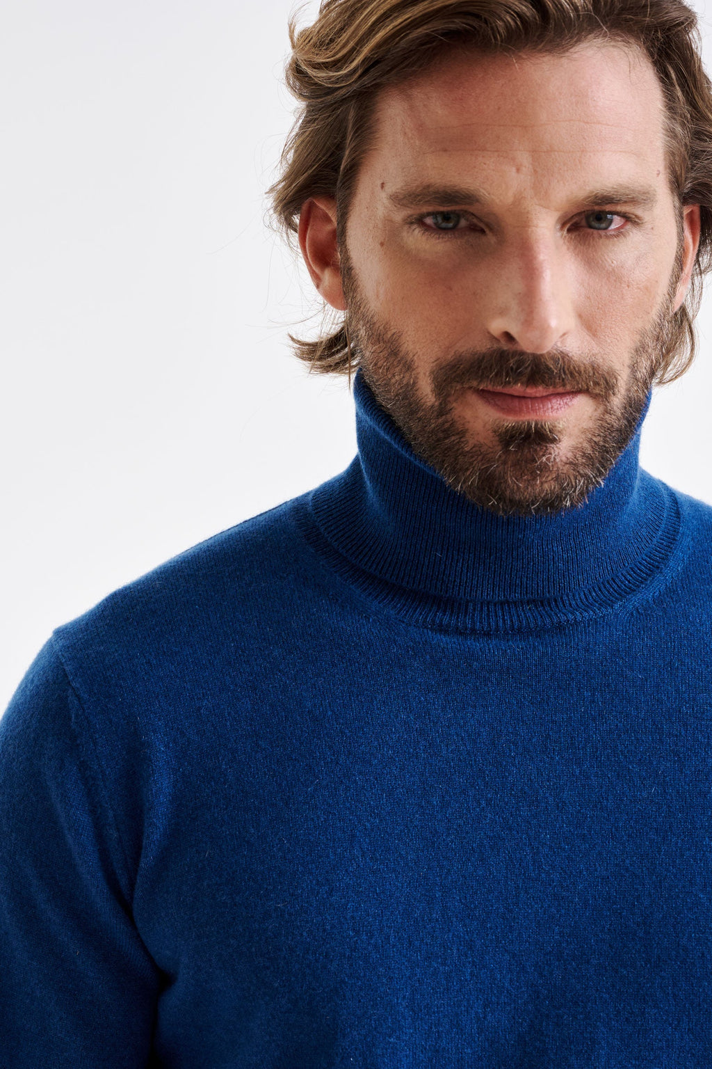 Pilot Blue 100% Cashmere Drumberg Rollneck Knit — detail 2