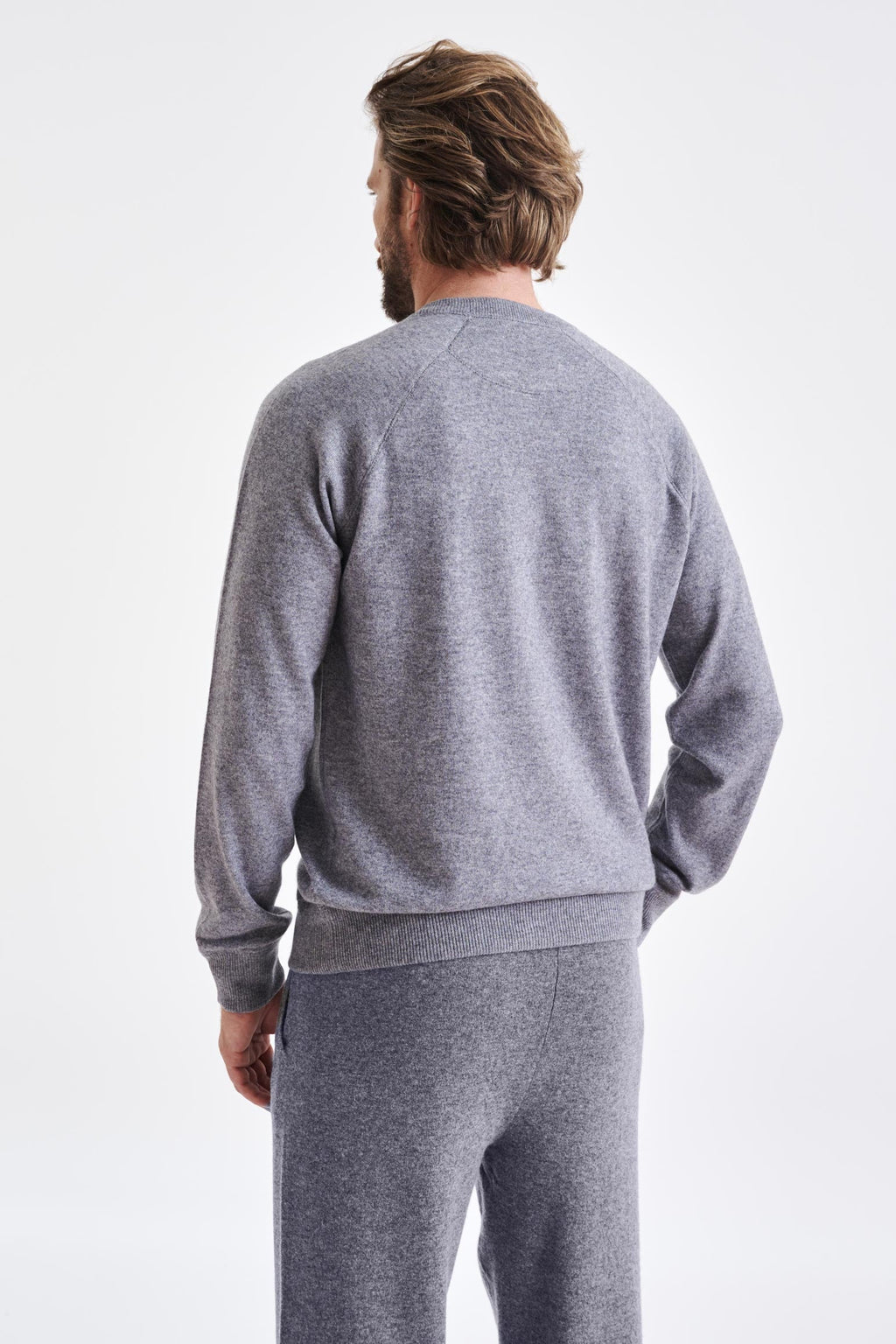 Mid-Grey Melange 100% Cashmere Whitby Crewneck Sweater — detail 4