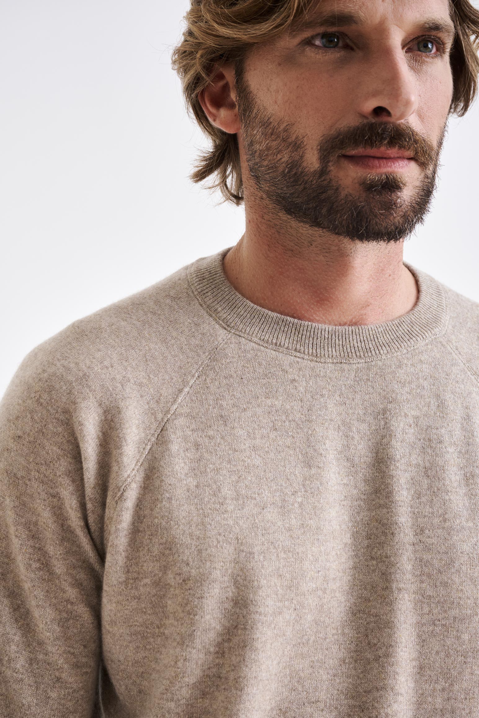 Sand Melange 100% Cashmere Whitby Crewneck Sweater — detail 2
