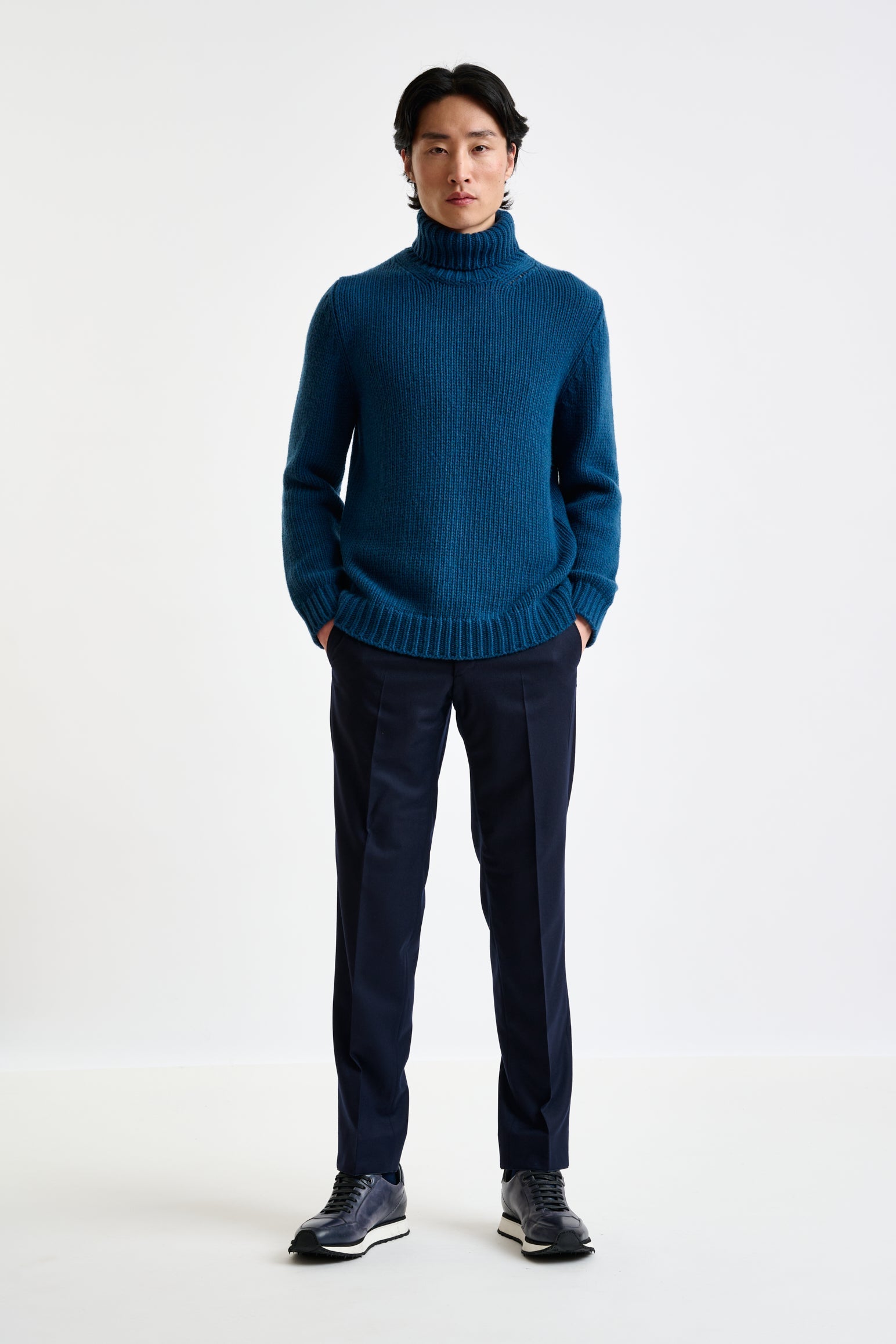 Pilot Blue Chunky Wool & Cashmere Banbury Rollneck — detail 1