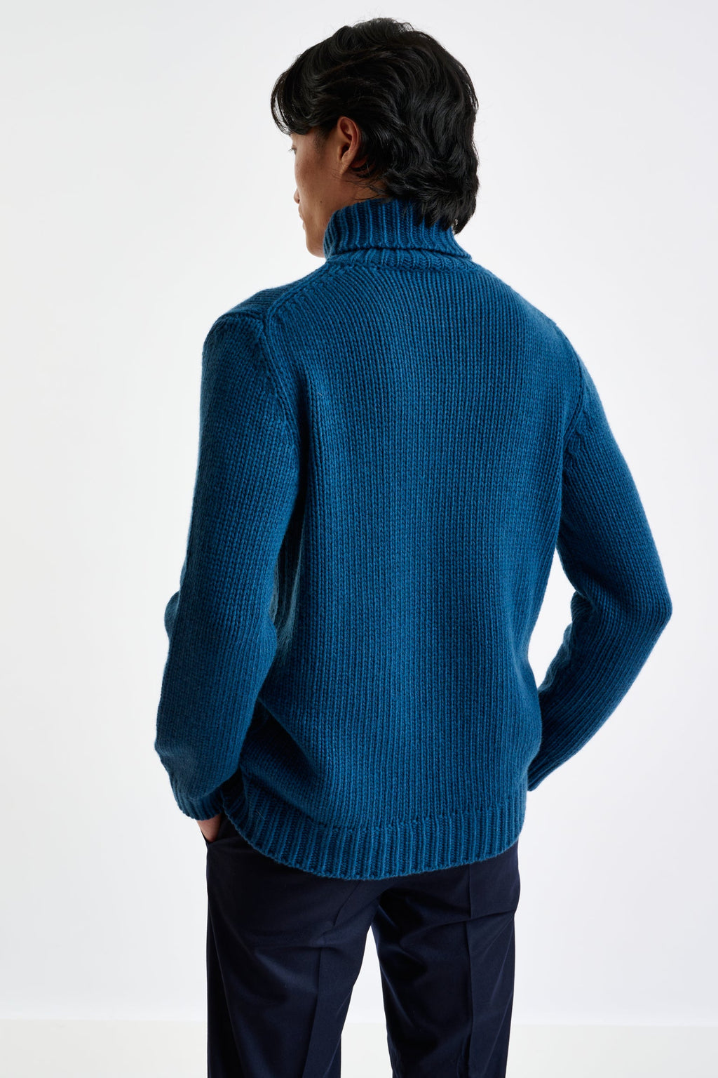 Pilot Blue Chunky Wool & Cashmere Banbury Rollneck — detail 2