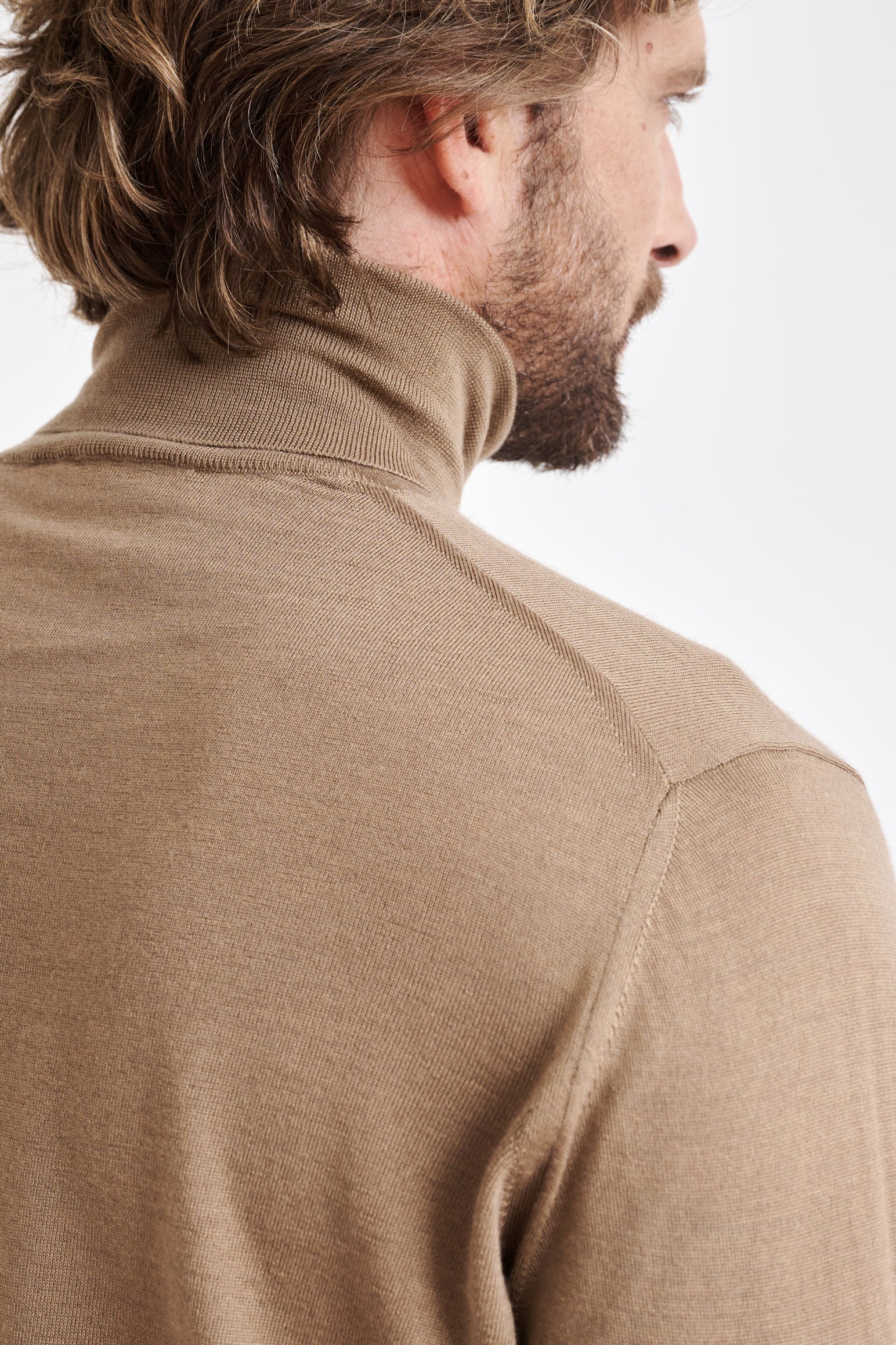 Camel Cashmere Merino Silk Blend Telford Turtleneck Sweater — detail 3