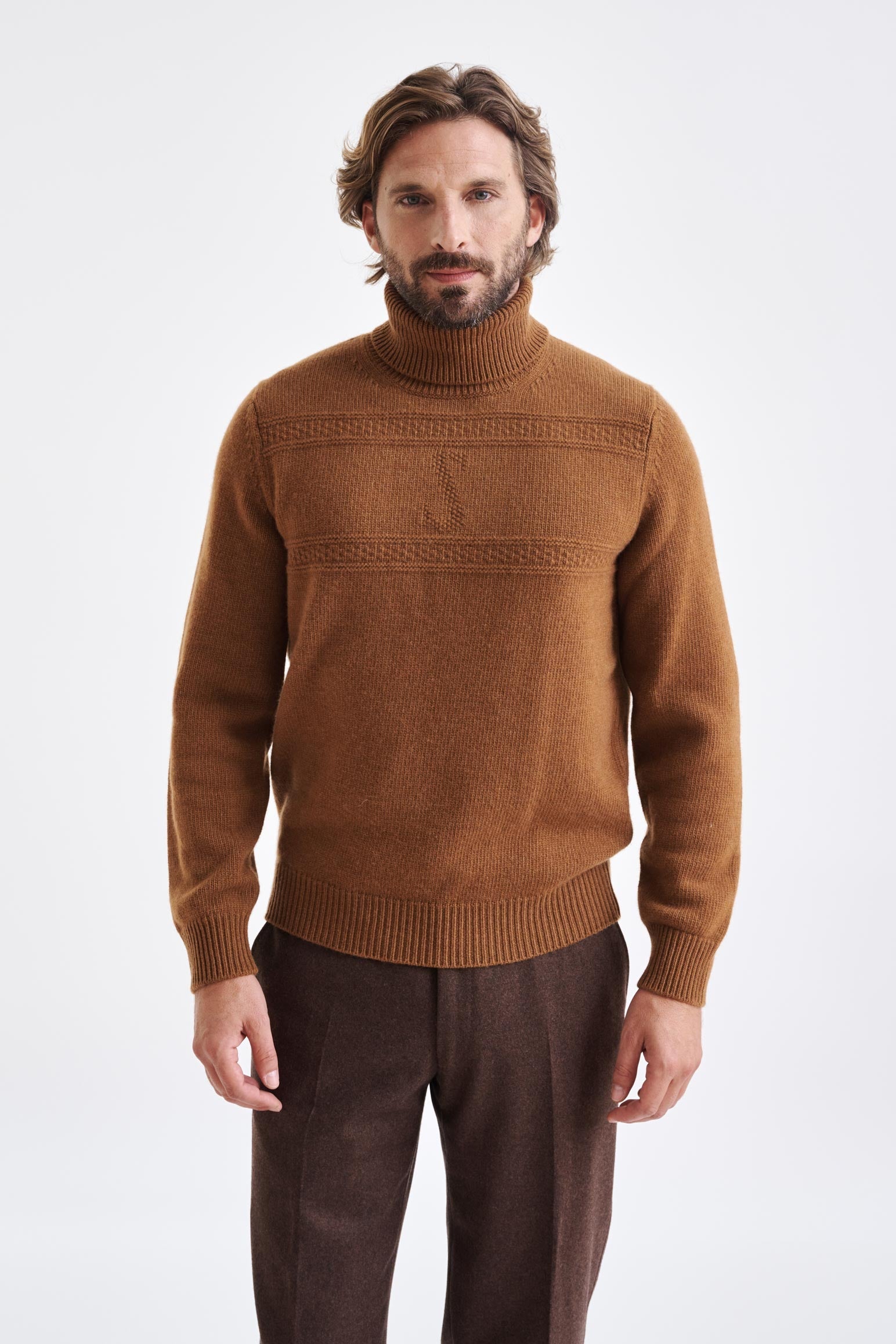 Camel Wool & Cashmere Glamis Knitwear