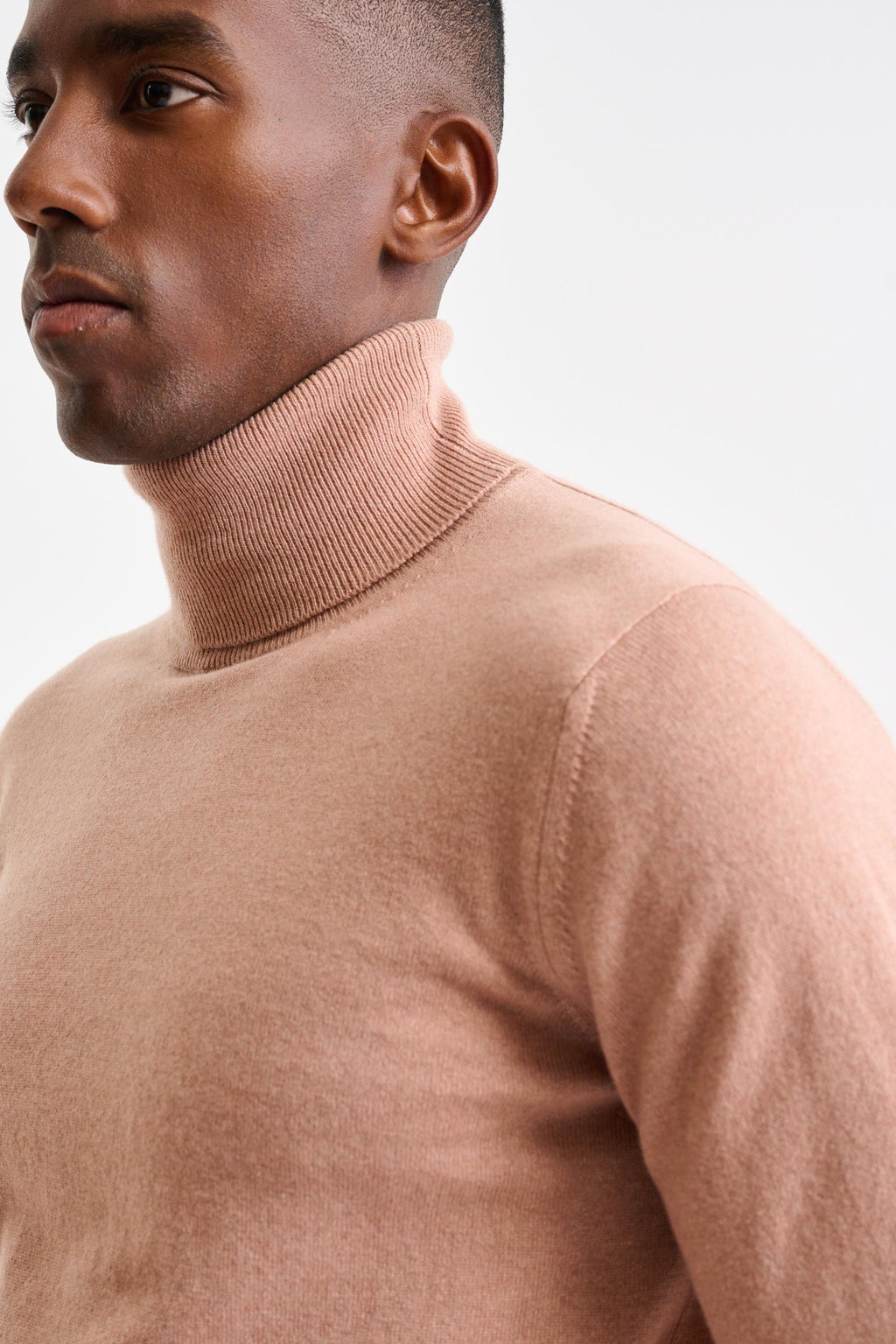Mahogany Rose Cashmere Drumberg Rollneck Knitwear — detail 1
