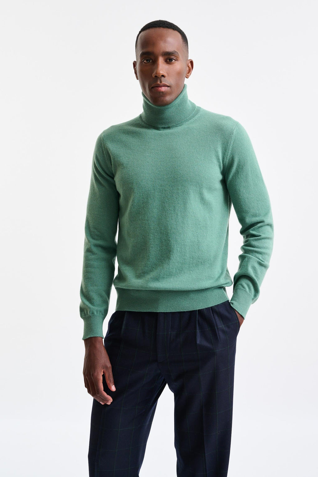 Frosty Spruce Cashmere Drumberg Rollneck Knitwear