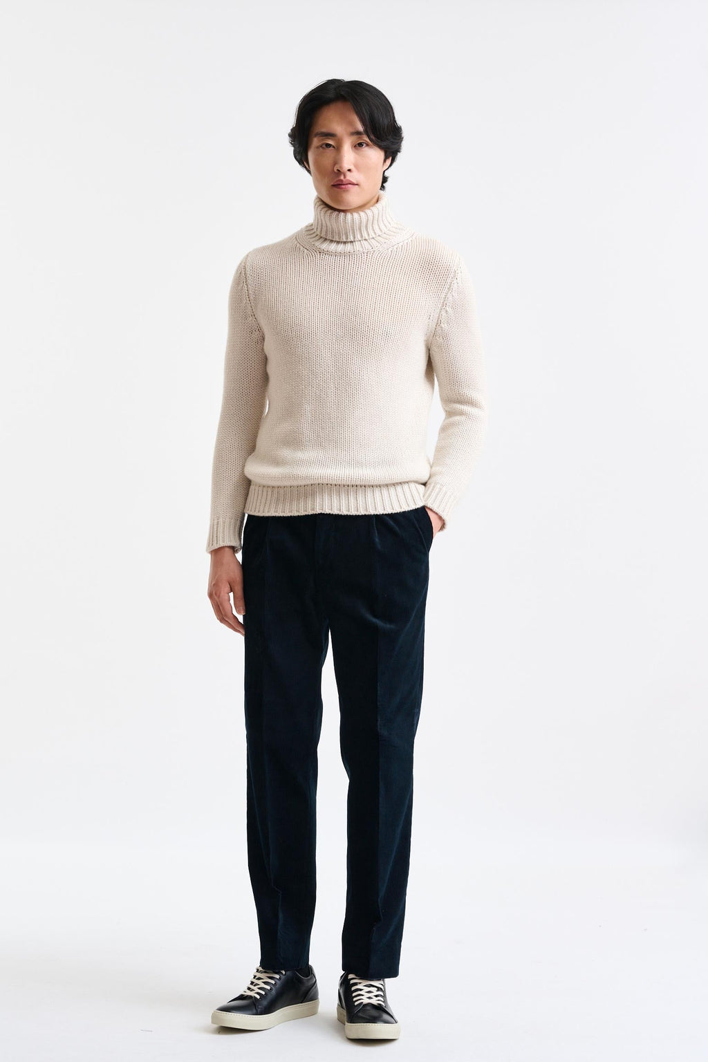 Off-White Cashmere & Heavy Wool Banbury Rollneck Sweater — detail 1