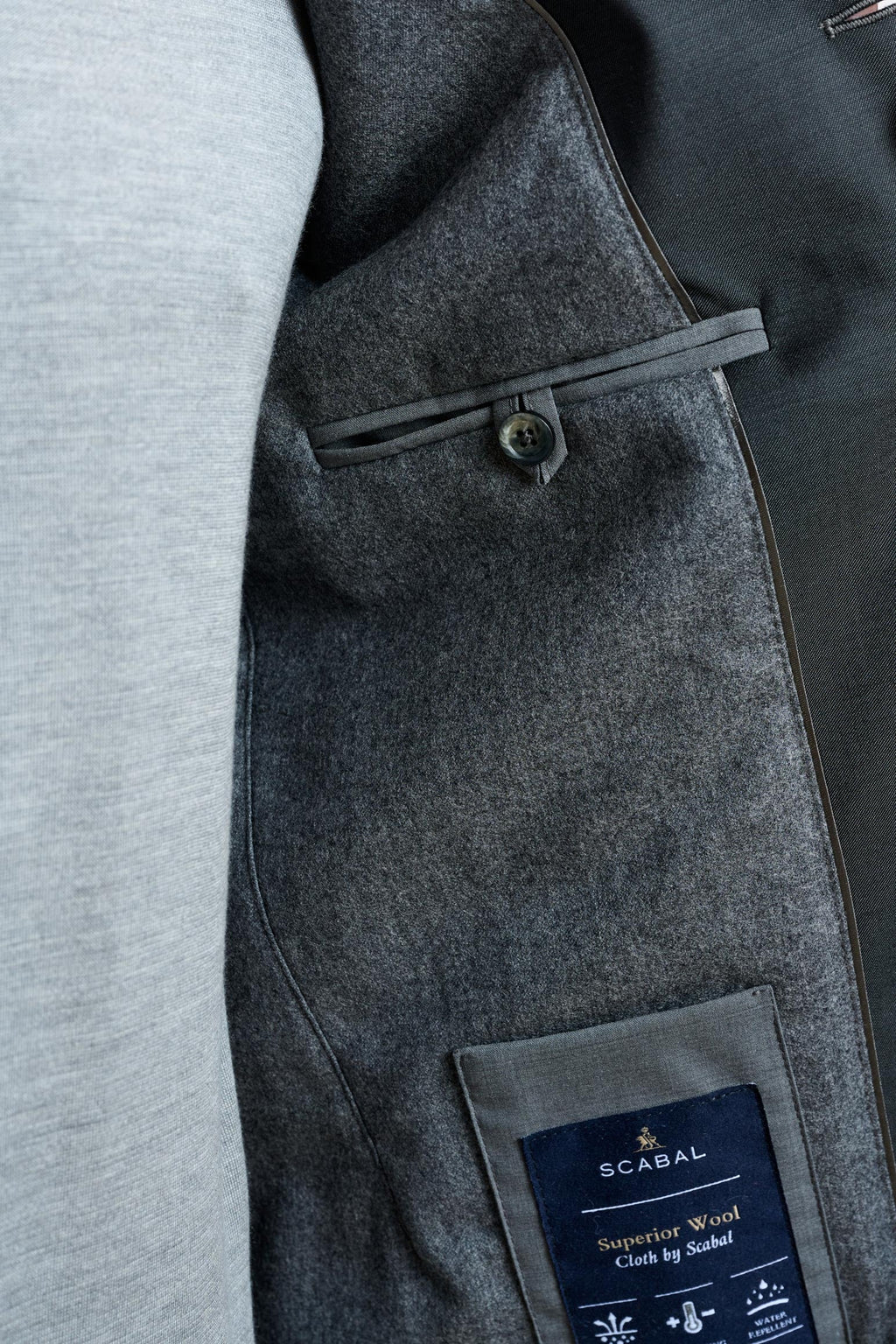 Dark Grey Lomond Raincoat — detail 3