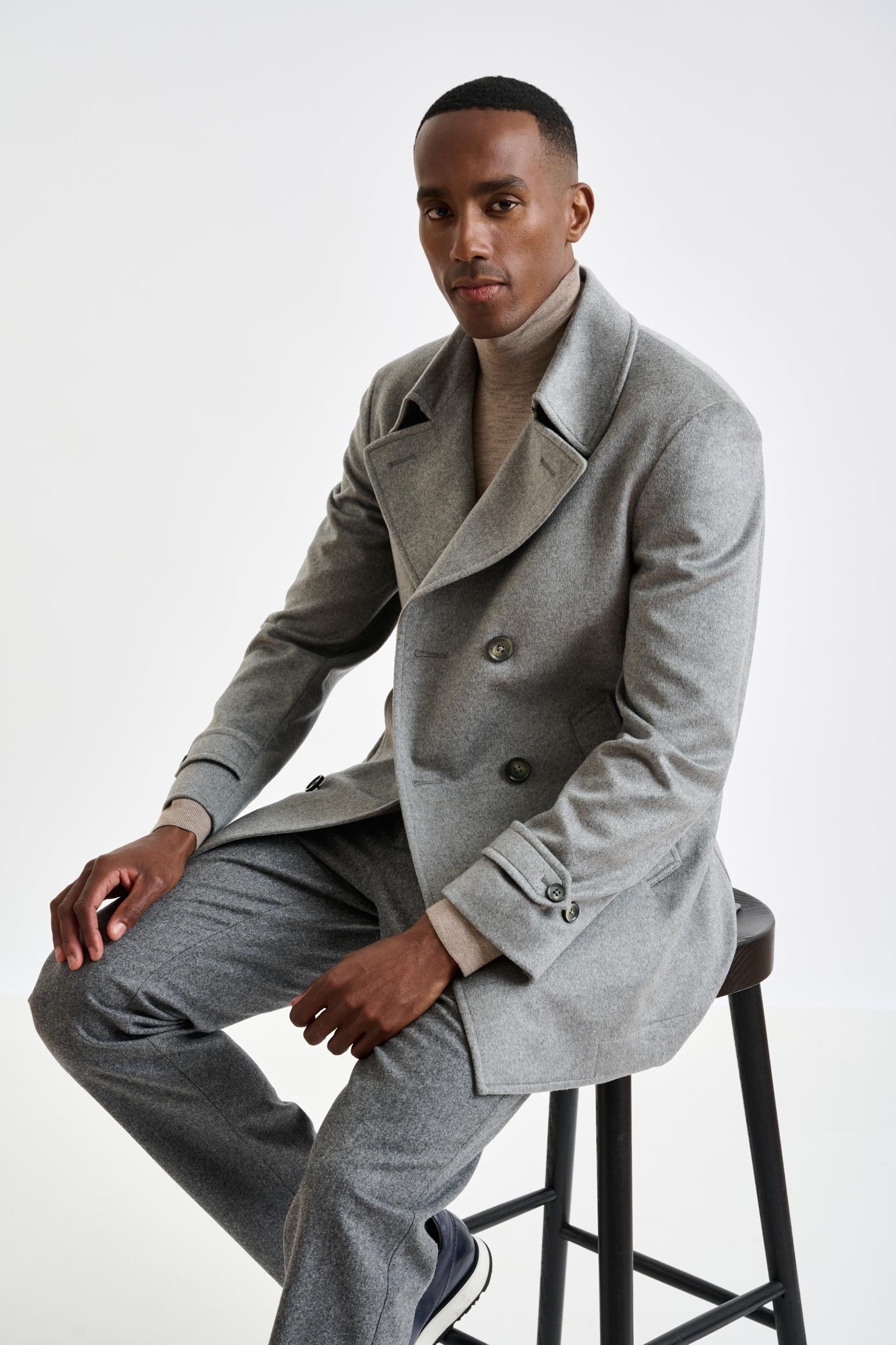 Grey 100% Cashmere Nelson Peacoat Zeus — detail 2