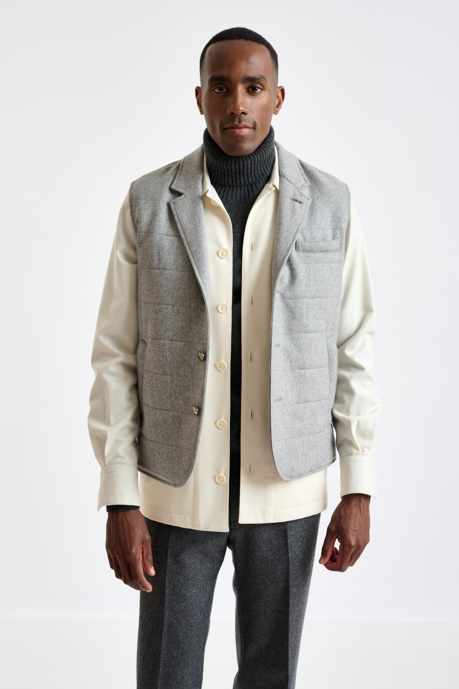 Grey Super 100's Wool Keswick Waistcoat Flannel Saxony — detail 3