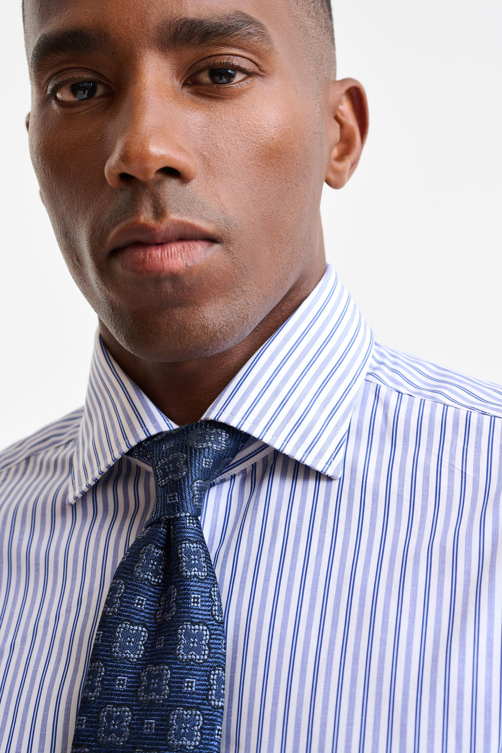 Blue 100% Silk Selection 2 Tie — detail 1