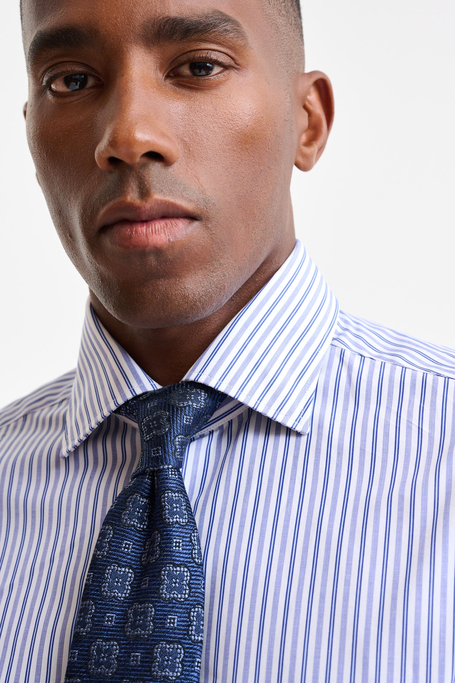 Blue 100% Silk Selection 2 Tie — detail 1