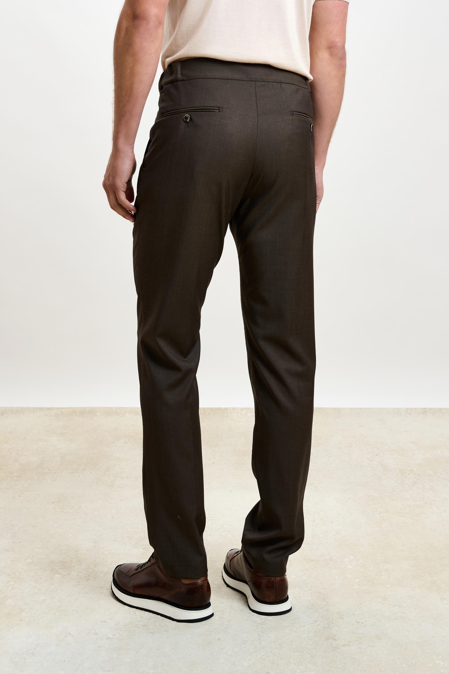 Dark Brown Perth Drawstring Trousers Image Solaro — detail 4