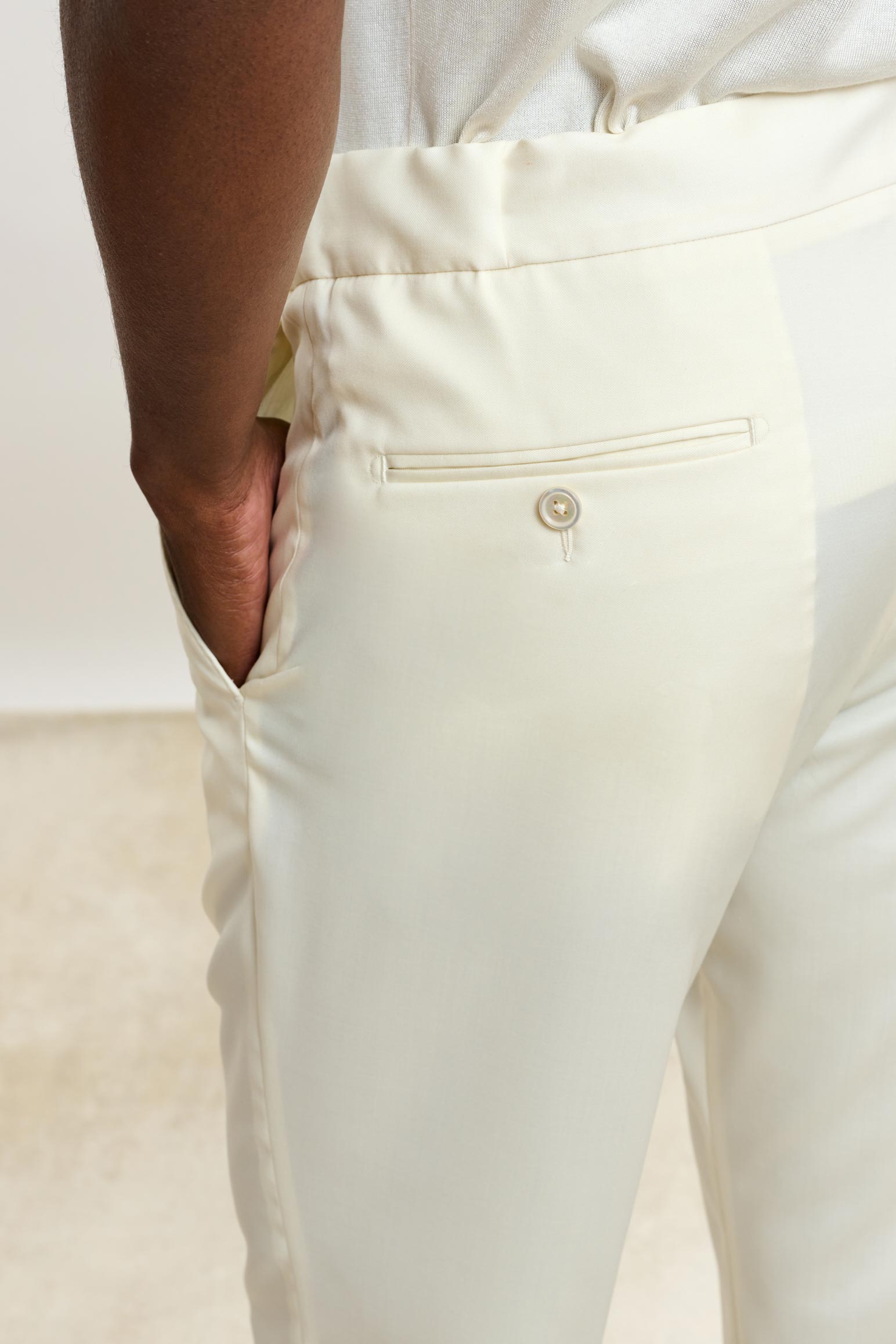 Off-White Perth Drawstring Trousers New Deluxe — detail 3