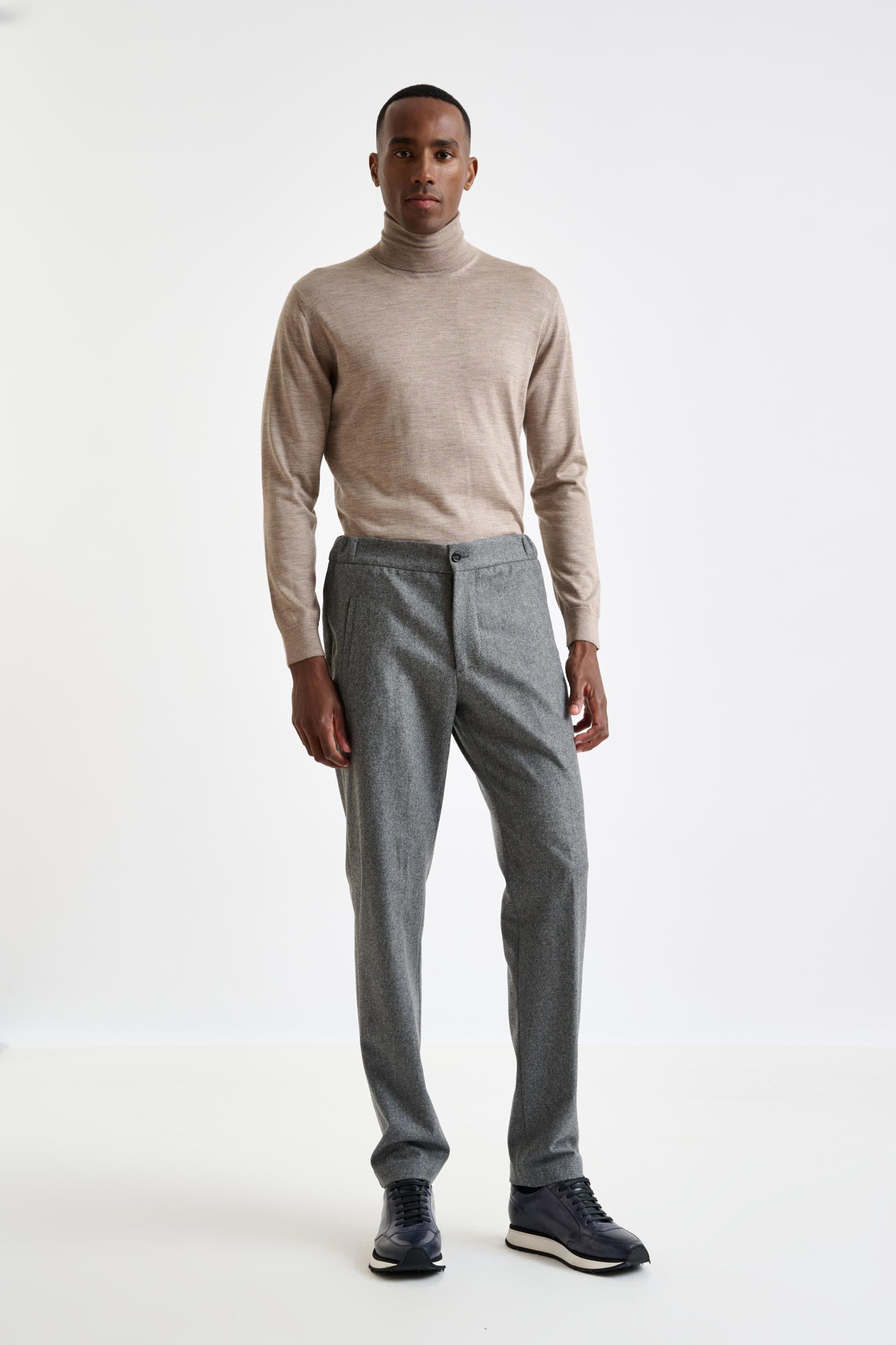 Grey 100% Wool Perth Drawstring Trouser Flannel & Saxony — detail 1