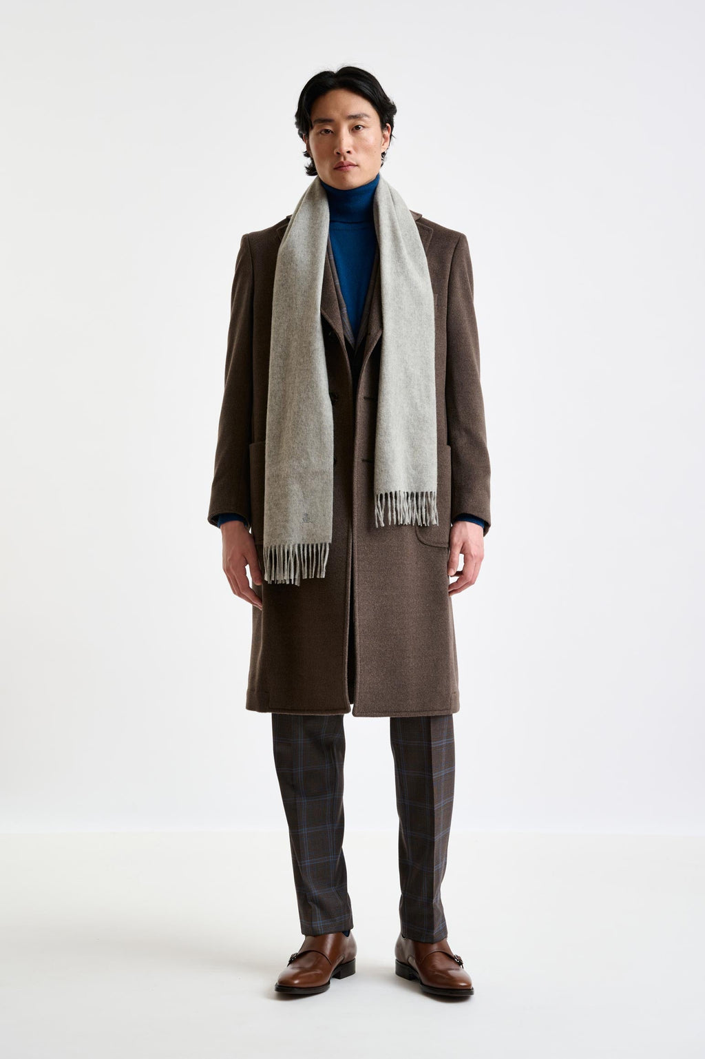 Mid-Grey 100% Pure Cashmere Scarf — detail 2