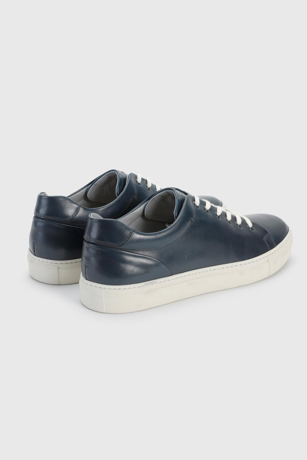 Scabal's Navy Sportswear Trainer — detail 2