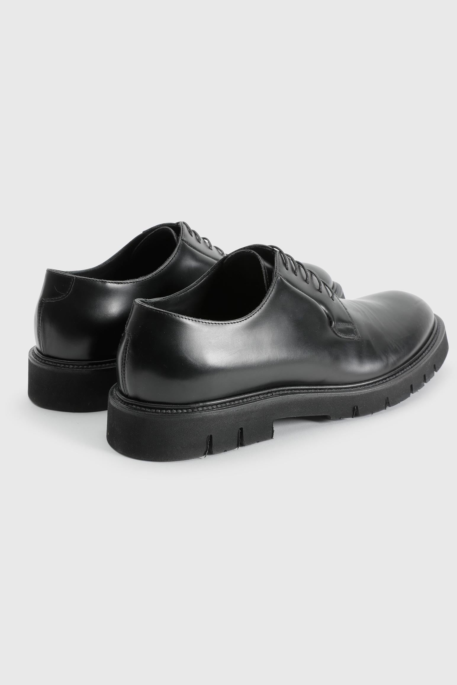 Black Glazed Calfskin Derby R Shoes — detail 2