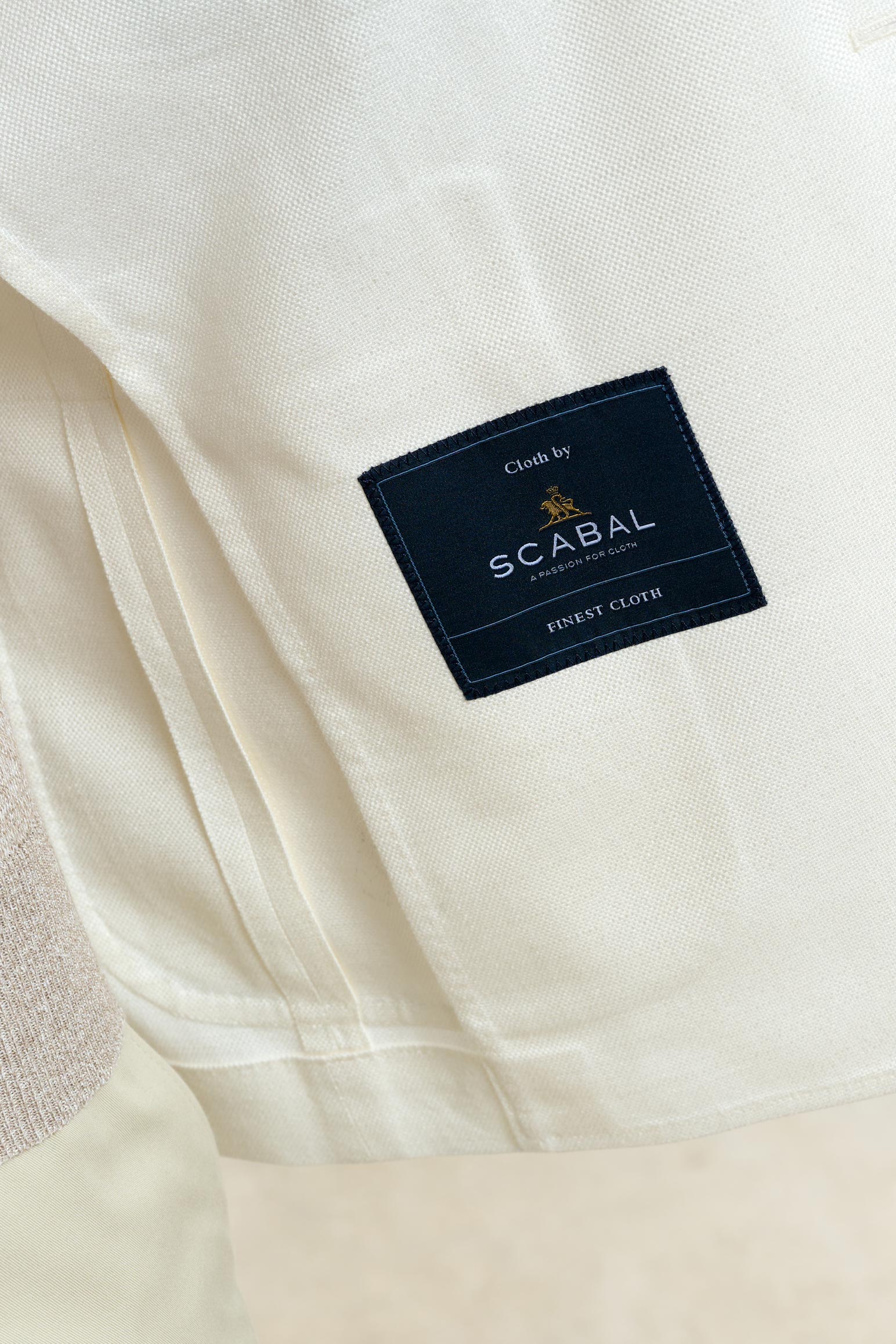 Plain Off-white Soho Jacket Taormina — detail 4