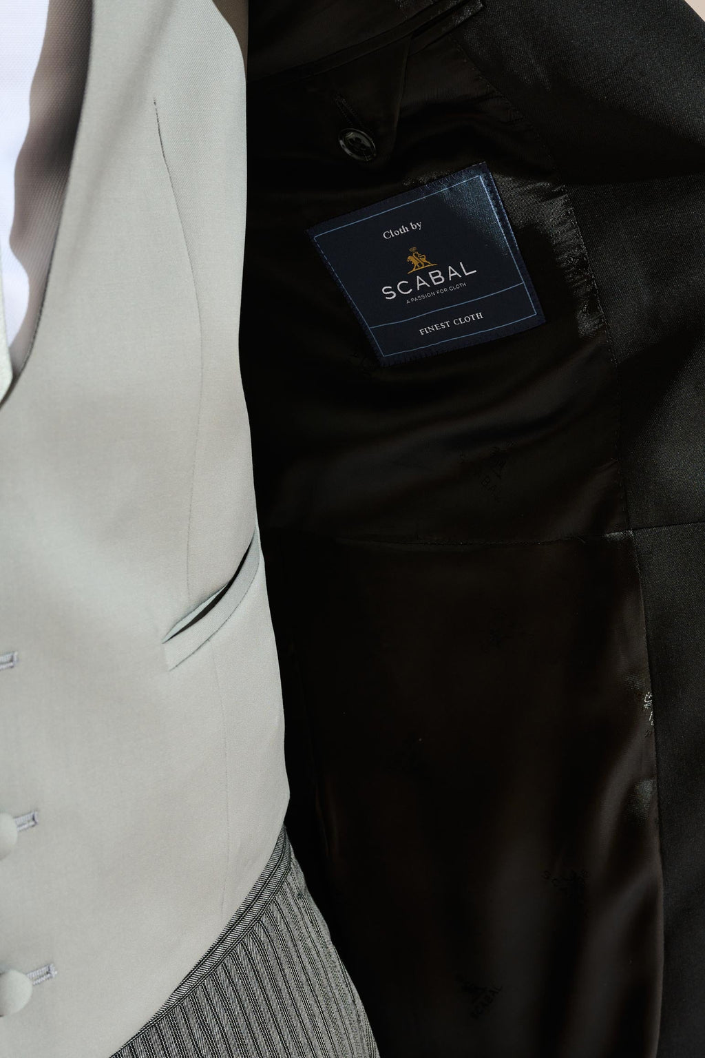 Black Morning Coat New Deluxe — detail 2