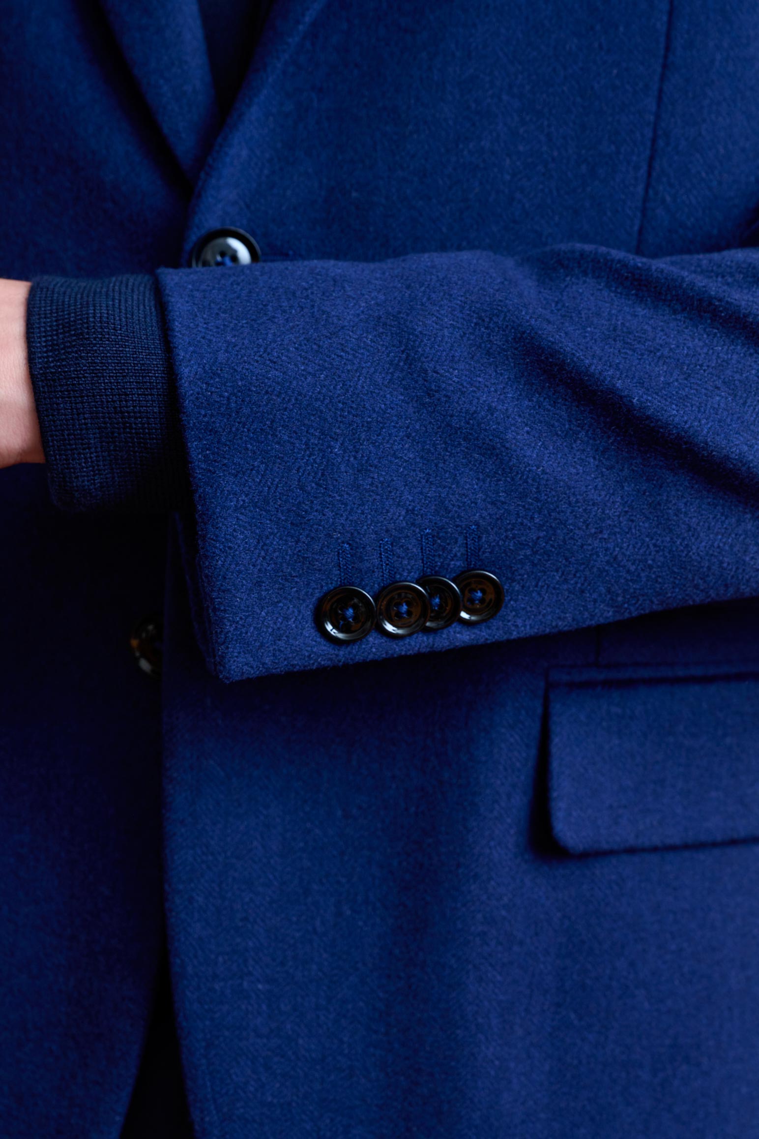 Navy Cashmere & Silk Kenton Jacket Beverly Hills — detail 1