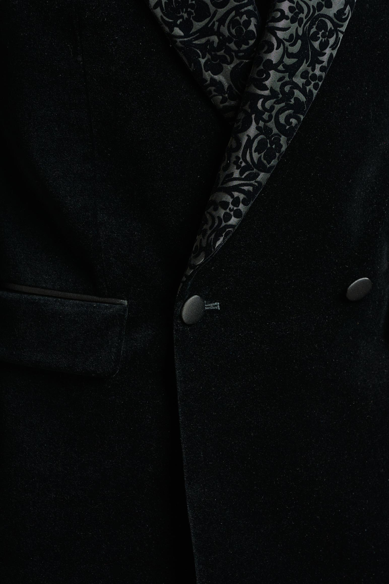 Velvet Plain Black Soho Tuxedo Festival — detail 2