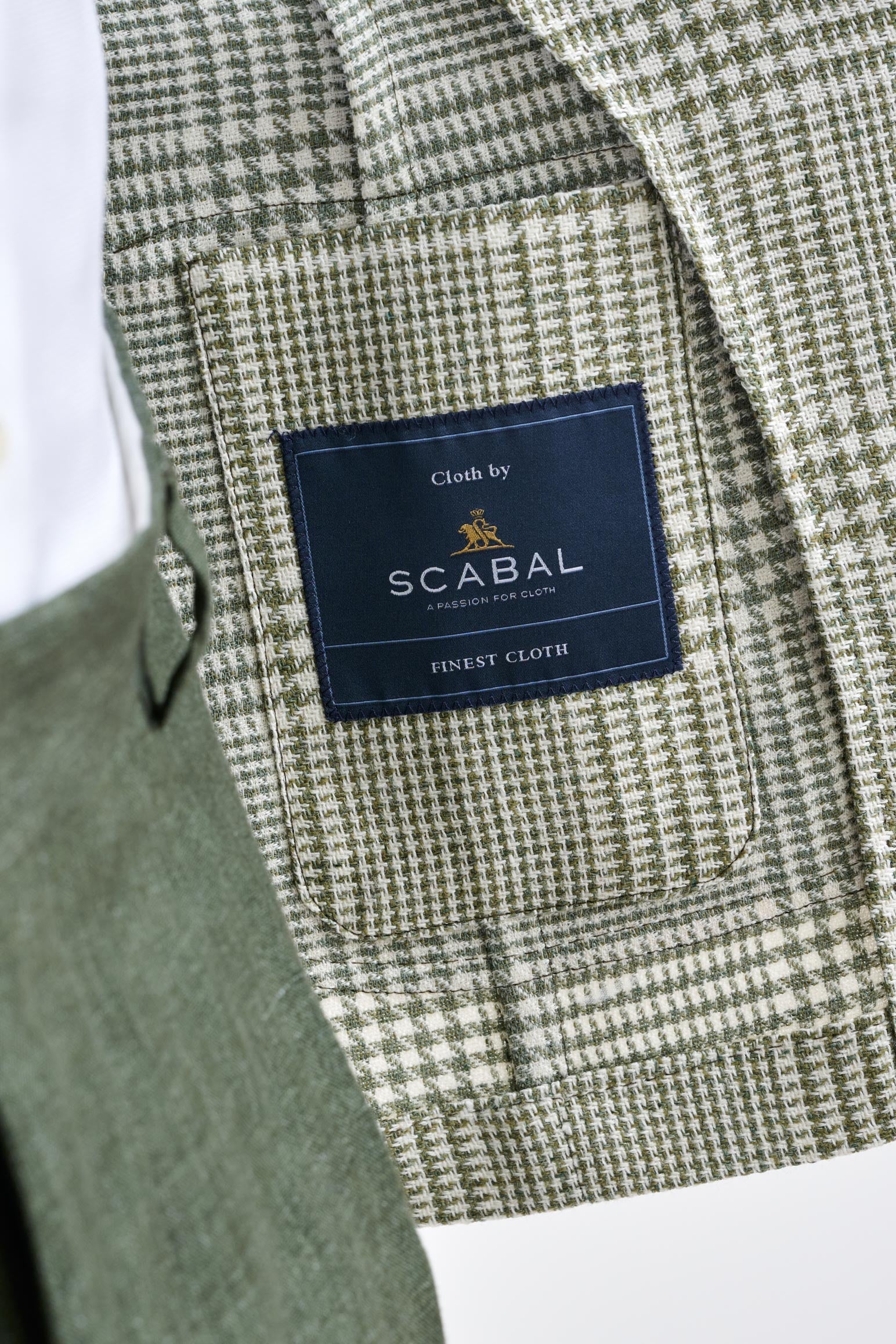 Forest Green Wool & Linen Kenton Jacket Amalfi Trend — detail 3
