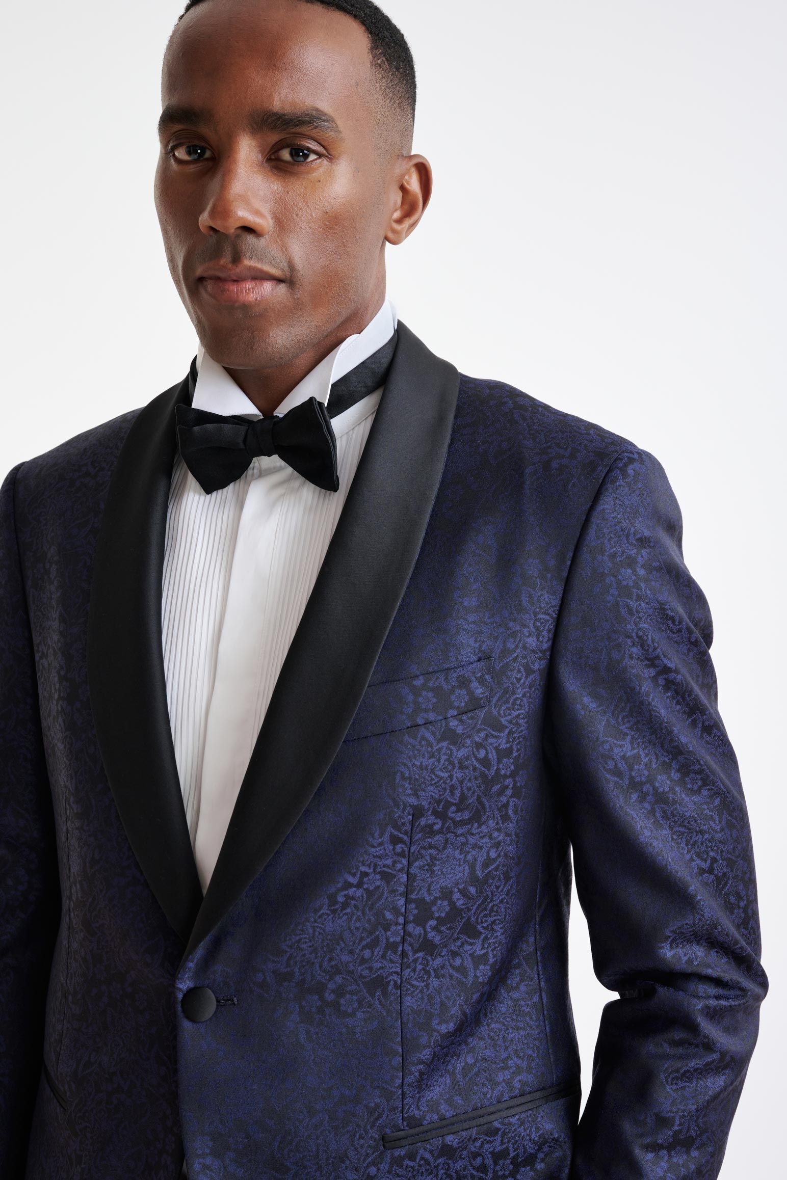 Midnight Blue Wool Soho Tuxedo Lifestyle — detail 2