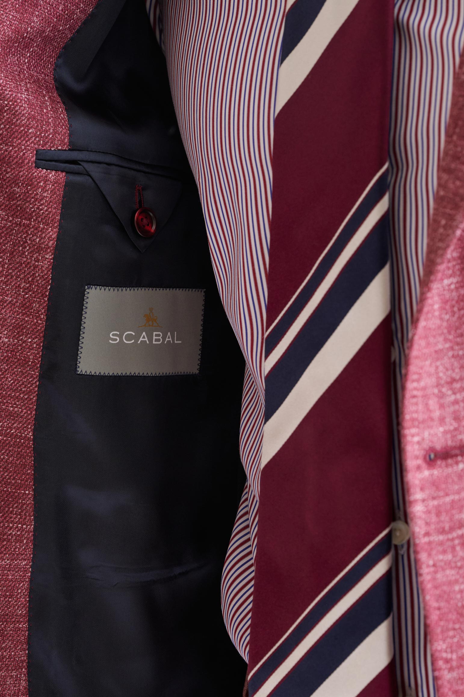 Raspberry Wool & Silk Kenton Jacket Amalfi Trend — detail 4