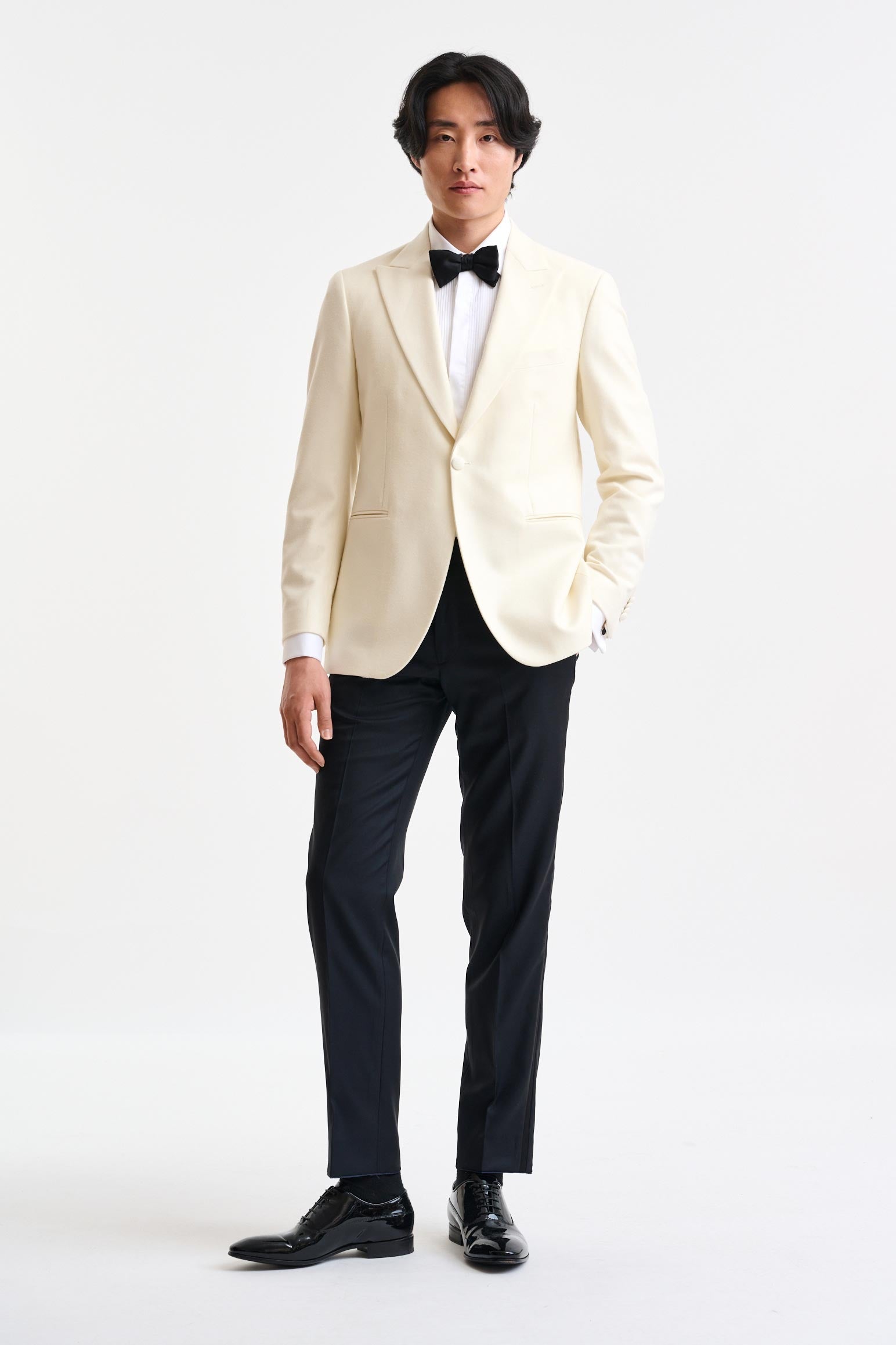 Light Beige Wool Kenton Tuxedo Flannel & Saxony — detail 4