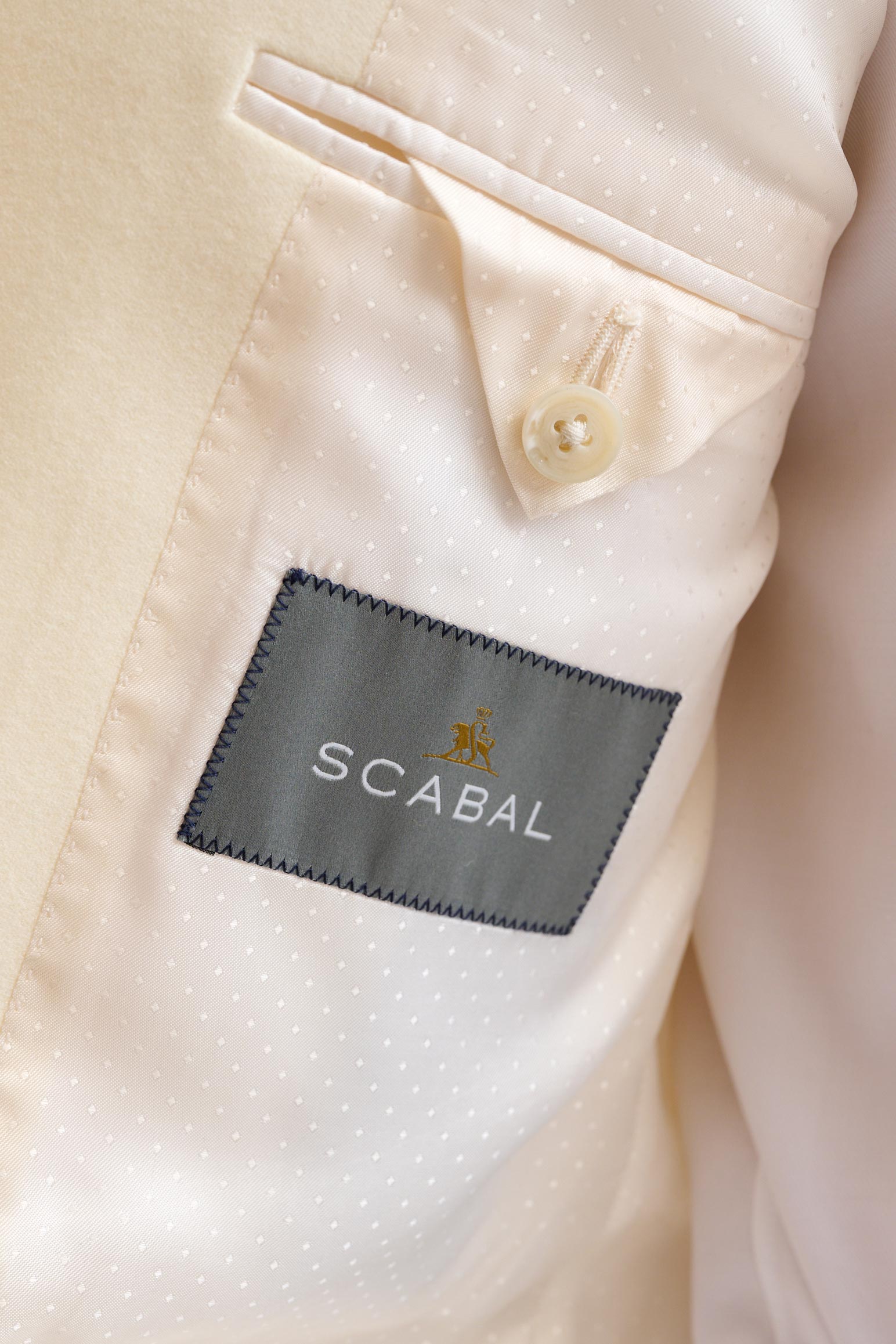 Light Beige Wool Kenton Tuxedo Flannel & Saxony — detail 6