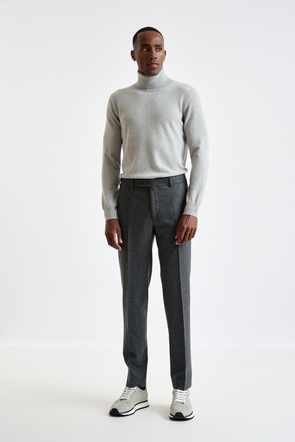 Light Grey Super 100's Wool Farley Trousers Flannel Saxony — detail 2