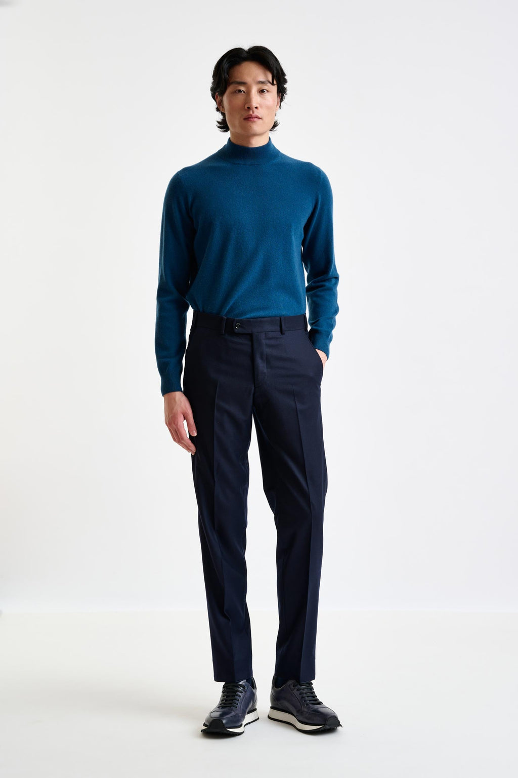 Navy Super 120's Wool Farley Trousers Flannel Saxony — detail 1