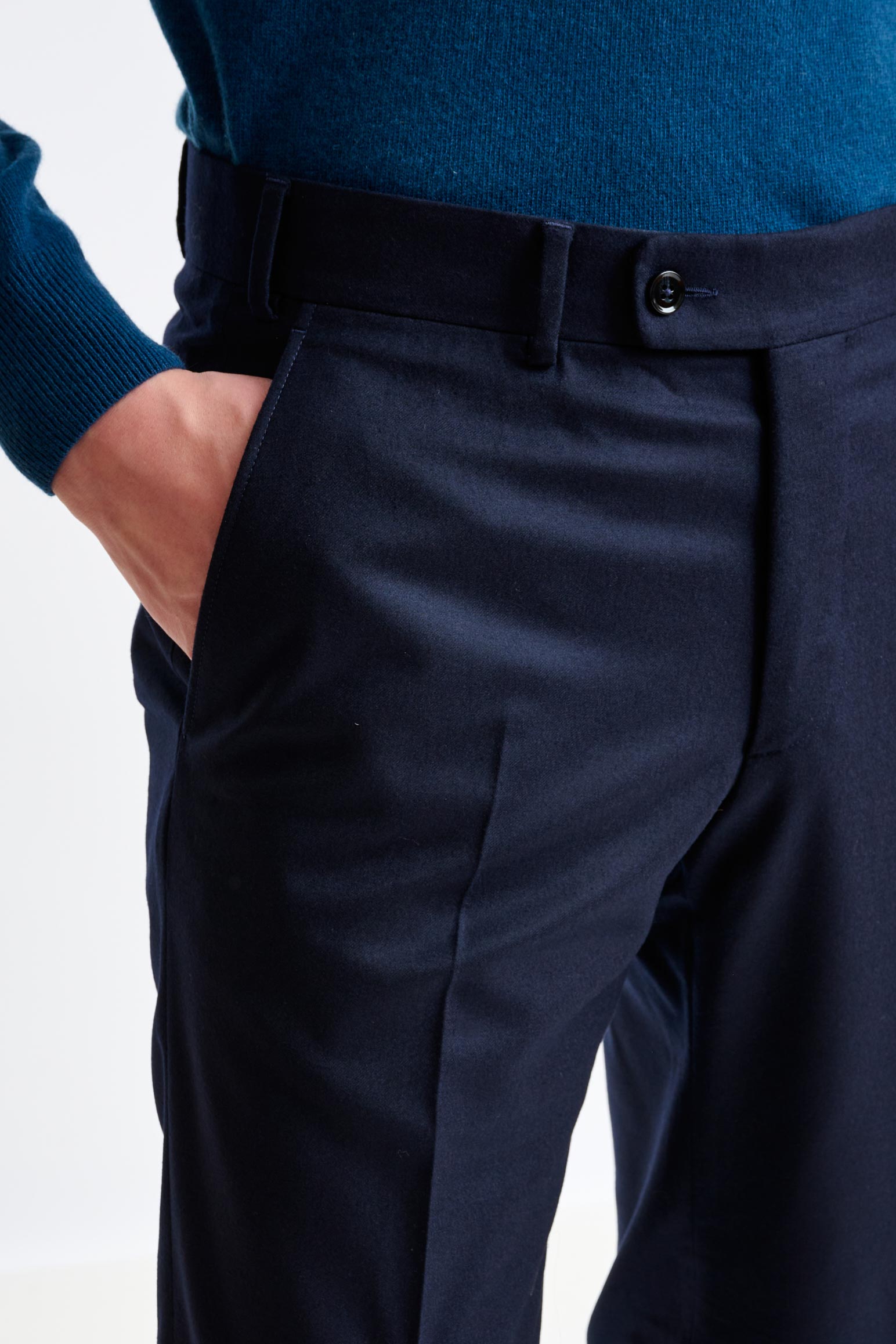 Navy Super 120's Wool Farley Trousers Flannel Saxony — detail 3