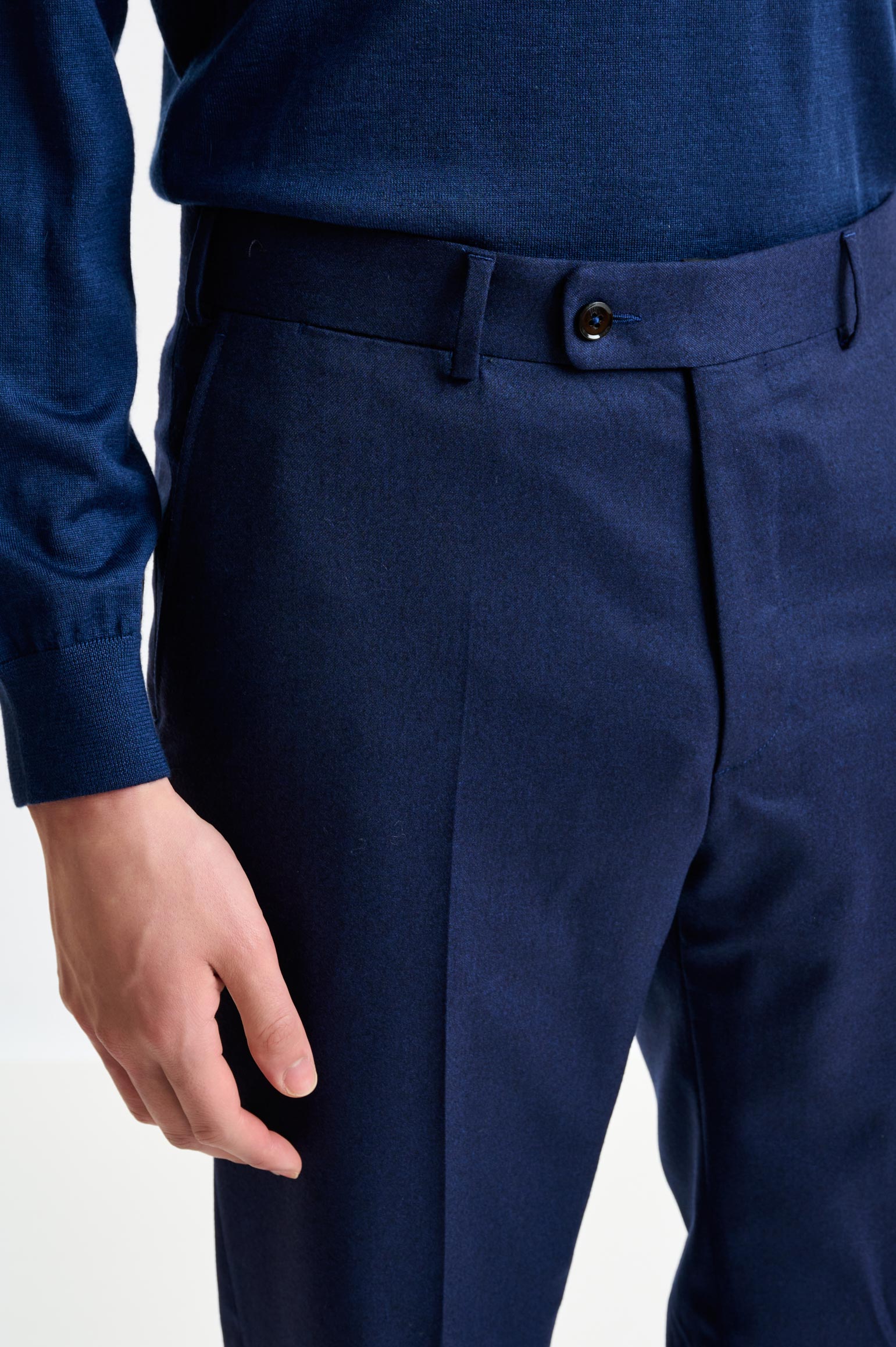 Dark Blue Super 100's Wool Farley Trousers Flannel Saxony — detail 1