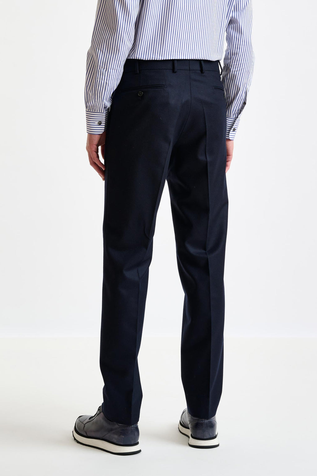 Midnight Blue Super 100's Wool Farley Trousers Flannel Saxony — detail 3