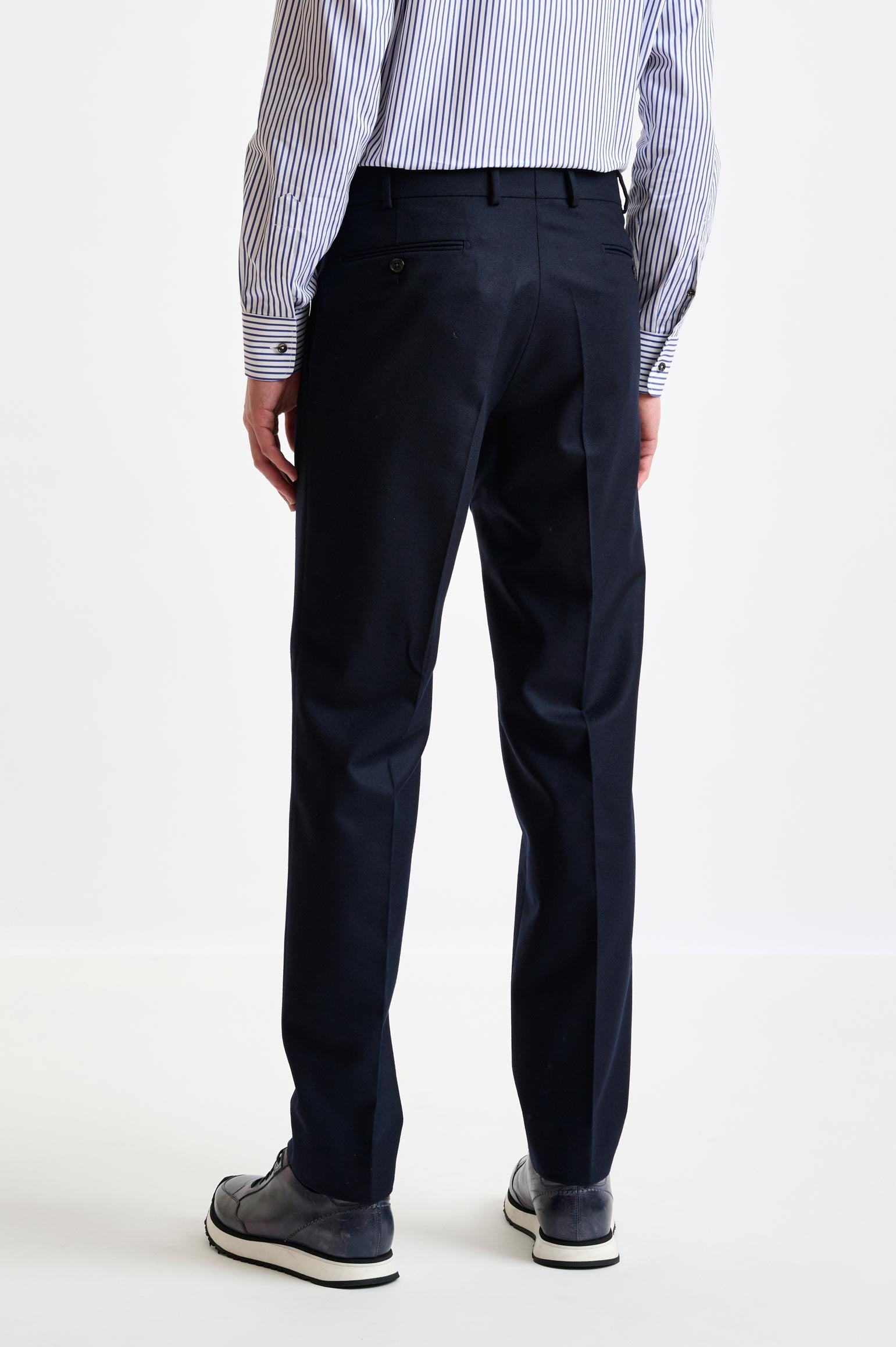 Midnight Blue Super 100's Wool Farley Trousers Flannel Saxony — detail 3