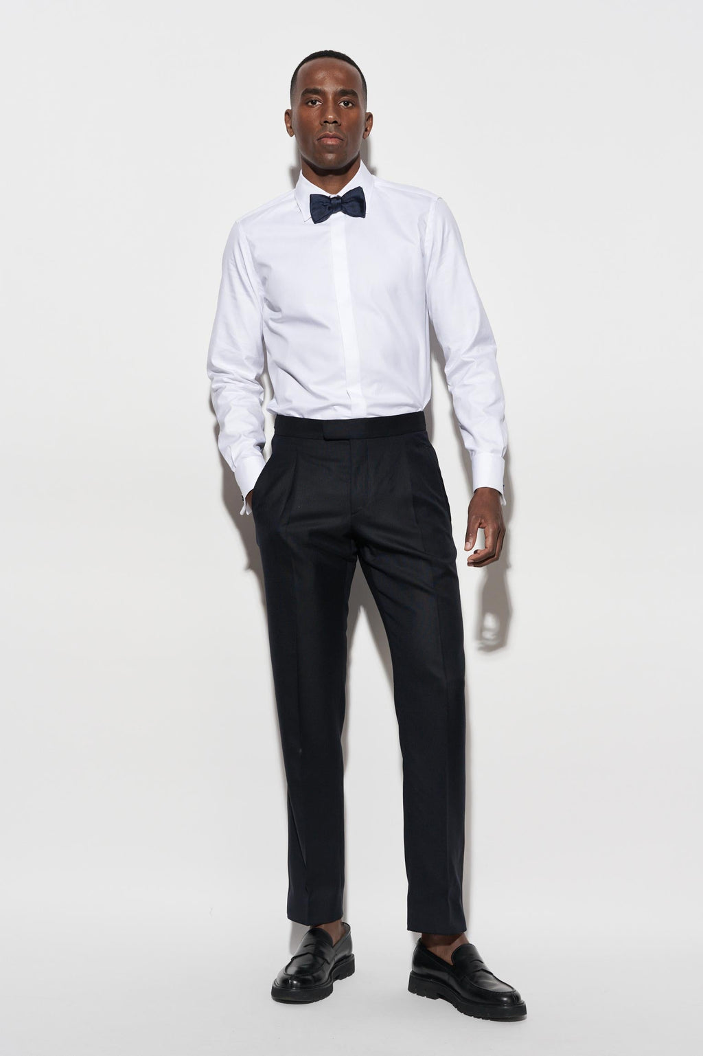 Dark Blue 100% Wool Signature Trousers Savile Row Classics — detail 1