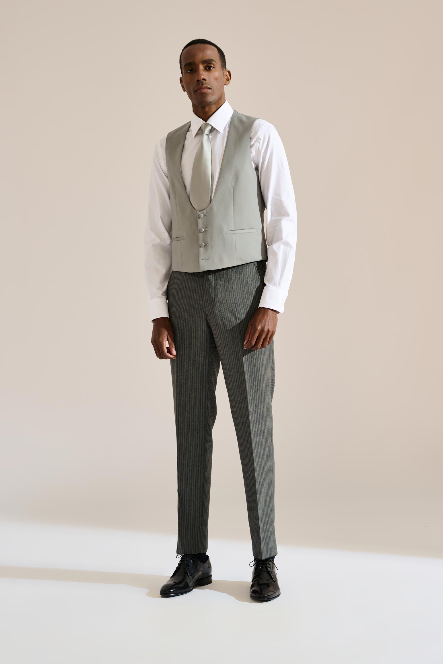Light Grey Tay Ceremonial Waistcoat — detail 1