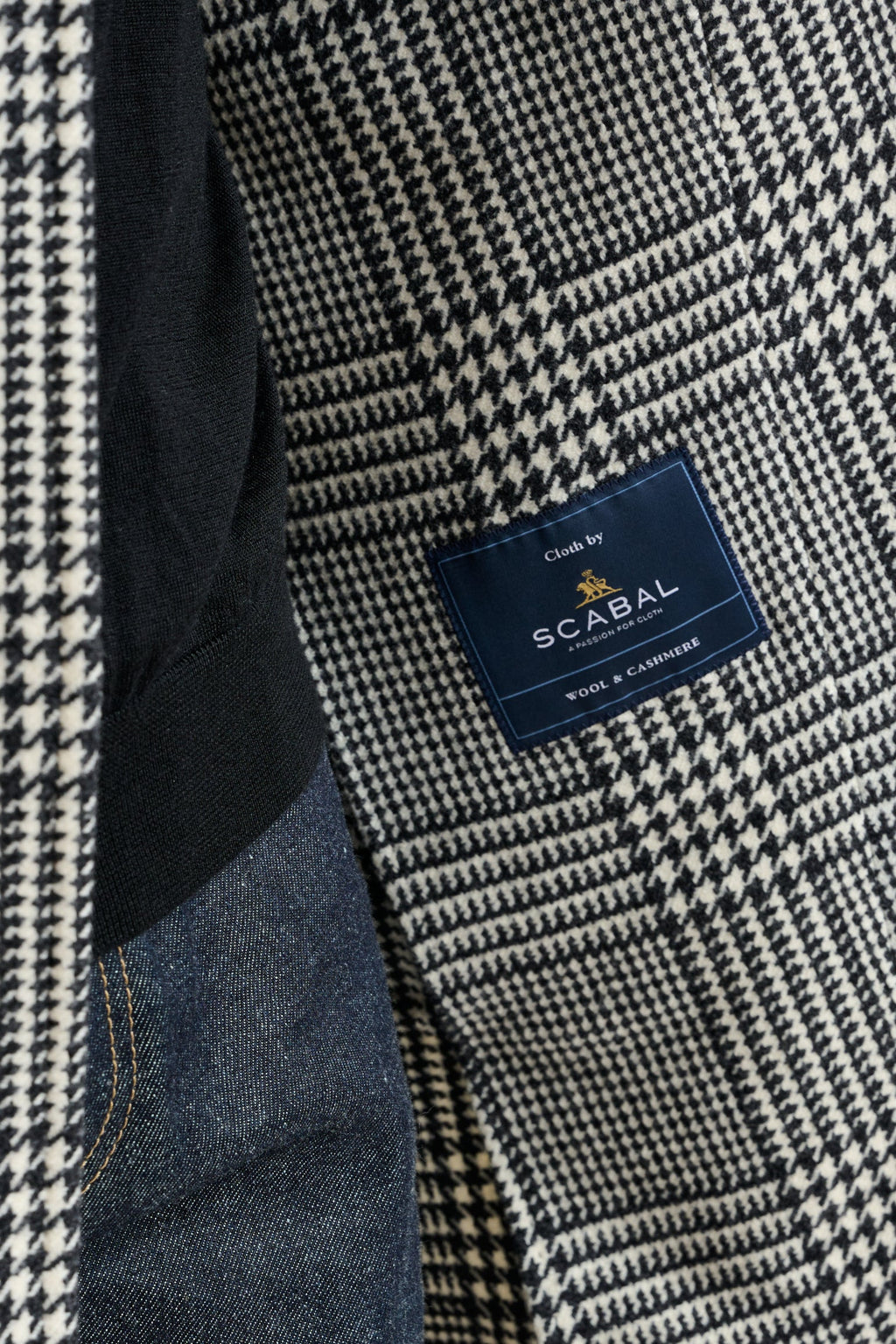 Black Wool & Cashmere Durham Overcoat Zeus — detail 6