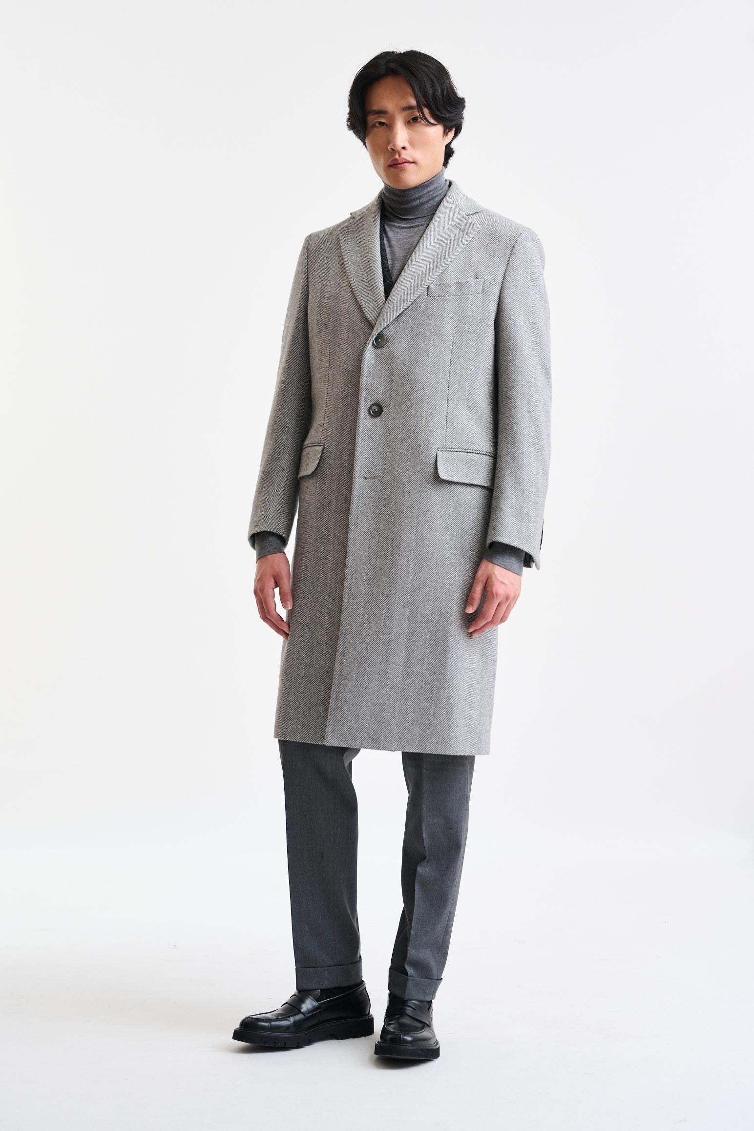 The Light Grey 100% Wool Lincoln Overcoat Zeus — detail 1