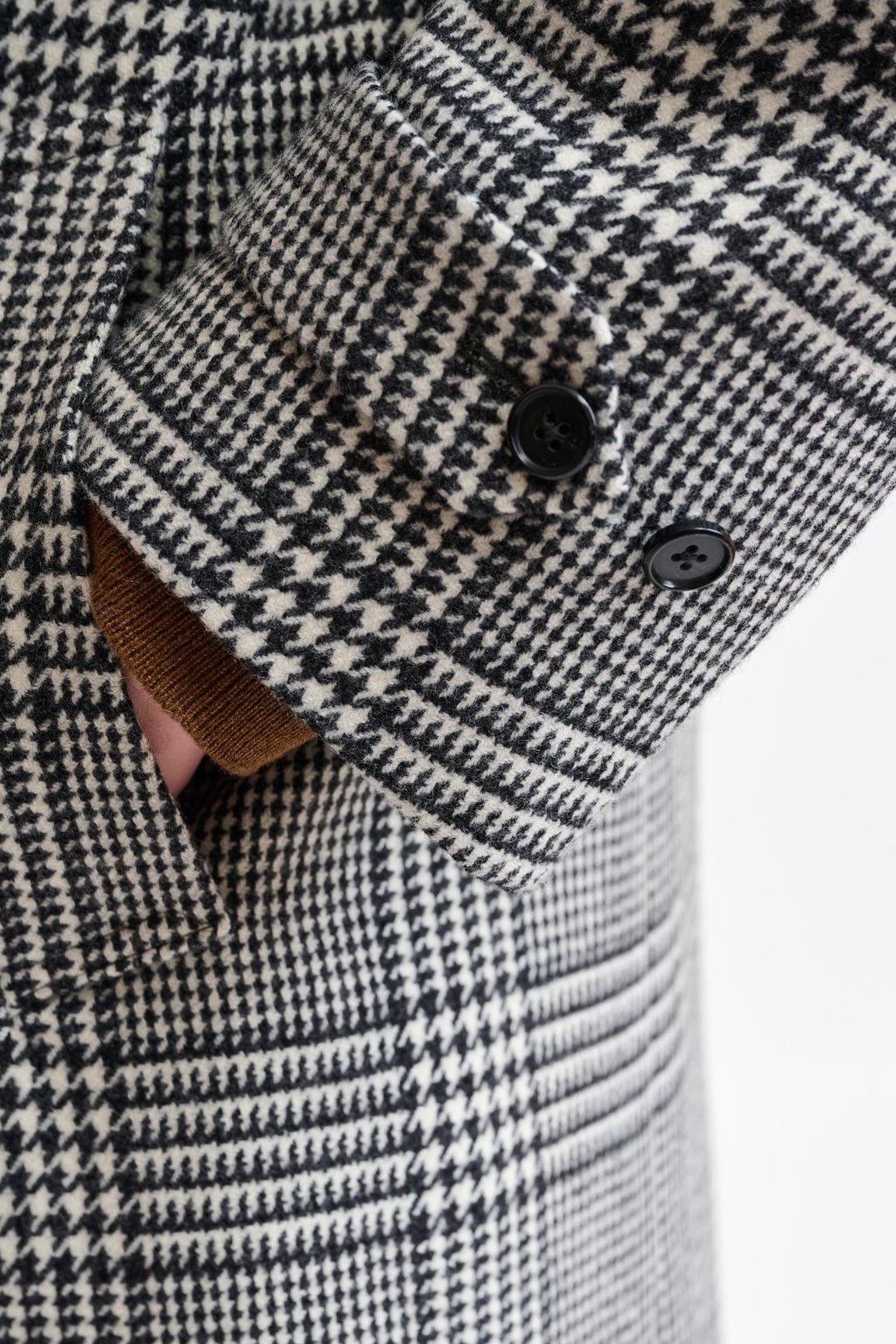 Black & White Wool & Cashmere Sheffield Overcoat Zeus — detail 3