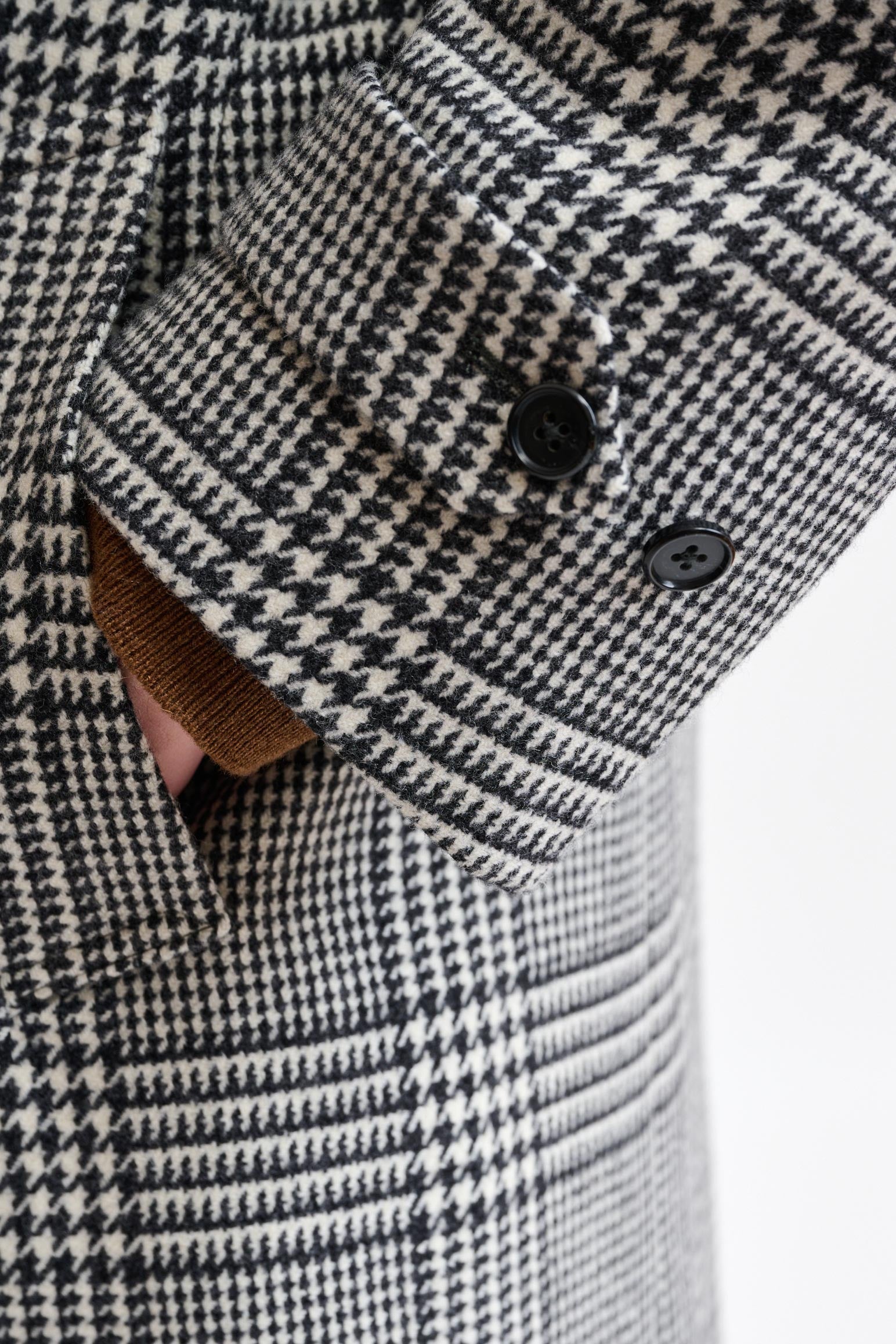 Black & White Wool & Cashmere Sheffield Overcoat Zeus — detail 3